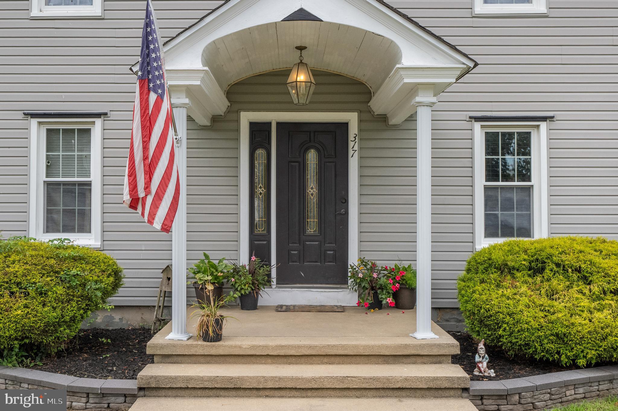 317 Broad St, Elmer, NJ 08318 photo