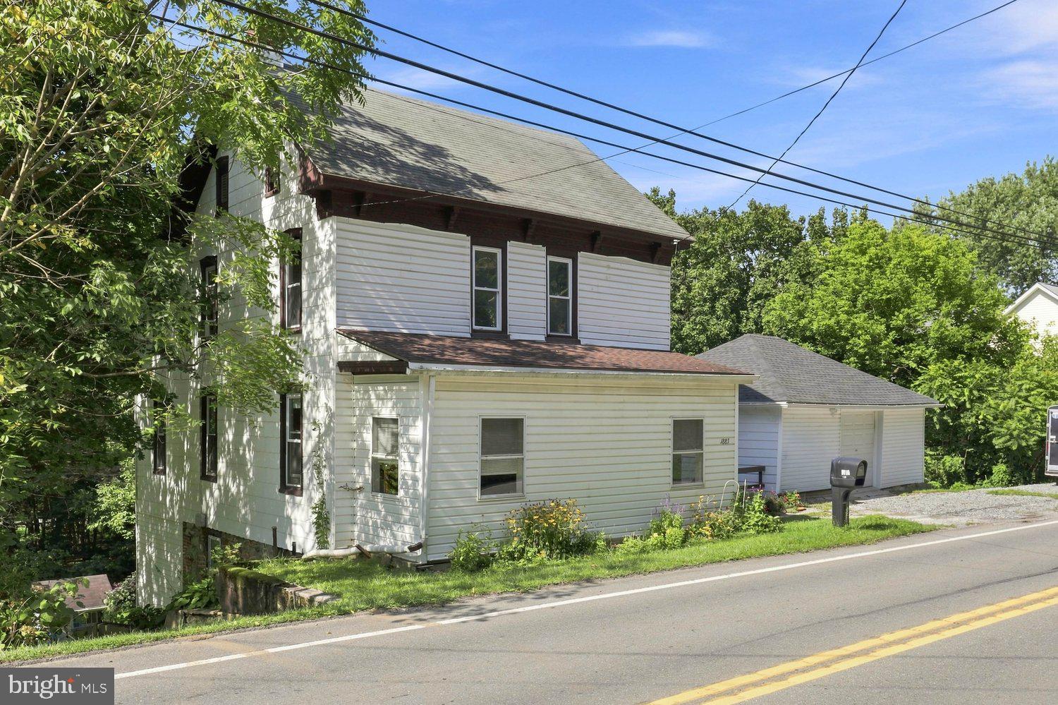 1883 Craley Rd, Windsor, PA 17366
