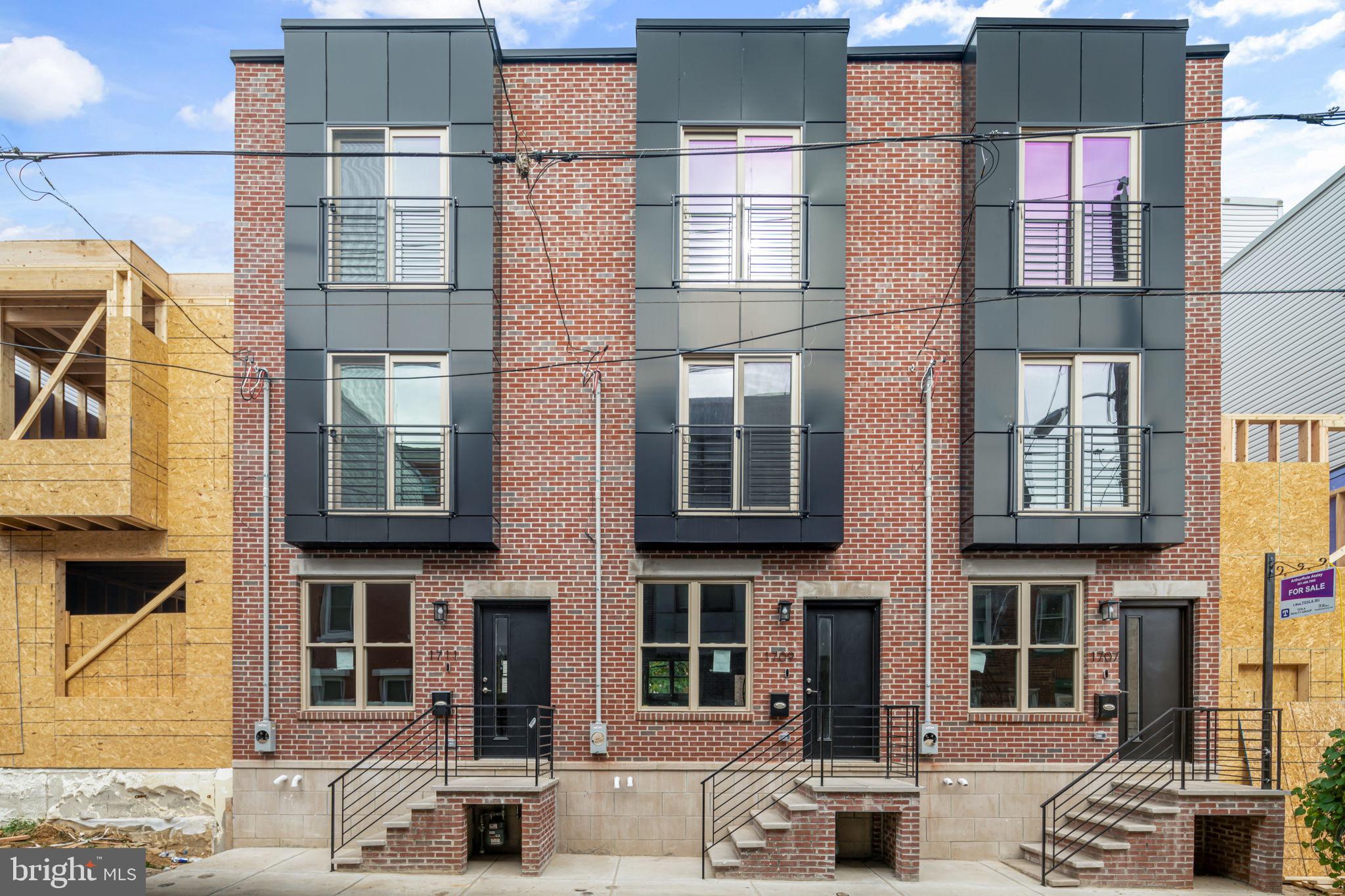 1719 Seybert St, Philadelphia, PA 19121