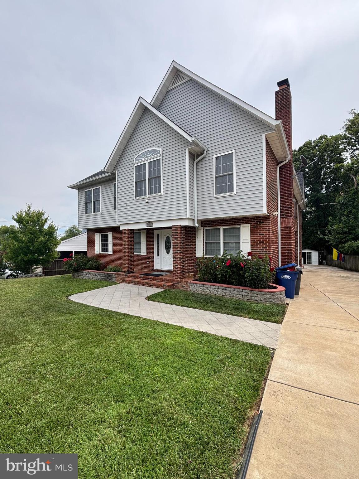 6219 Crestwood Dr, Alexandria, VA 22312 photo