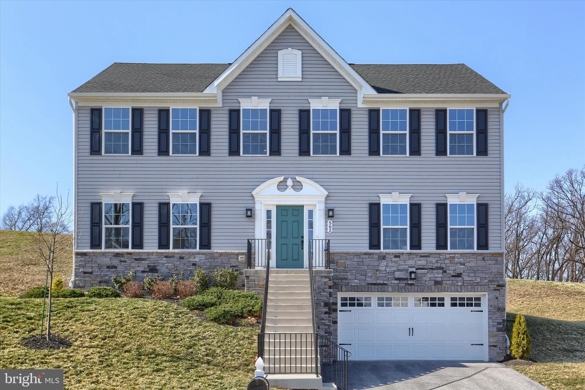 562 Monocacy Trl, Spring Grove, PA 17362