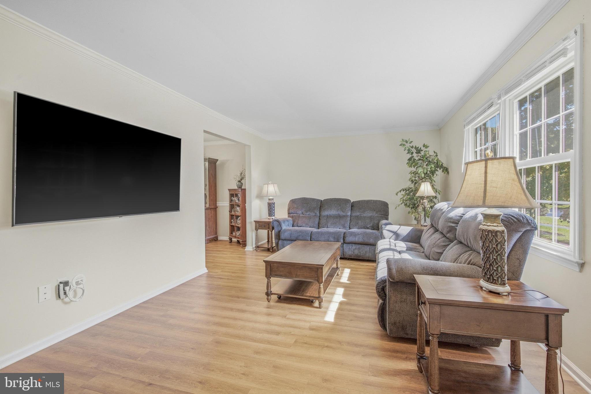 497 Stewart Dr, West Chester, PA 19380 photo