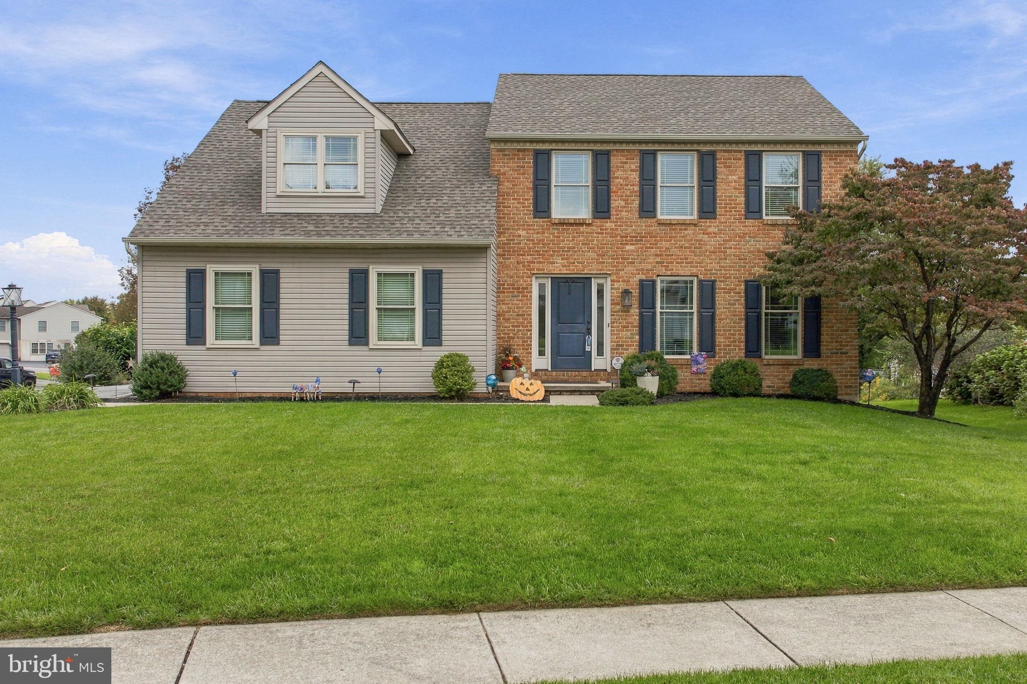 600 Redwood Dr, Lancaster, PA 17602