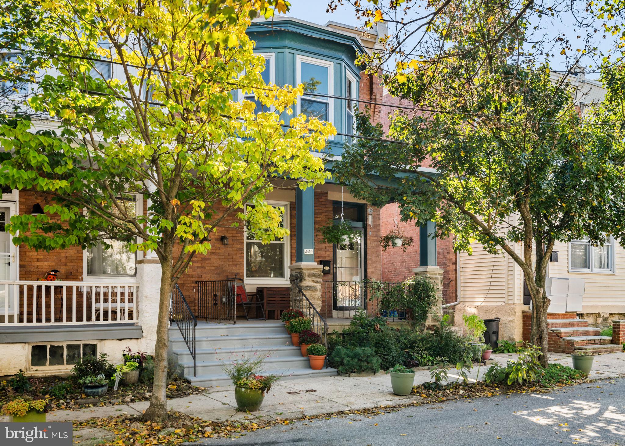 224 Sydney St, Philadelphia, PA 19119