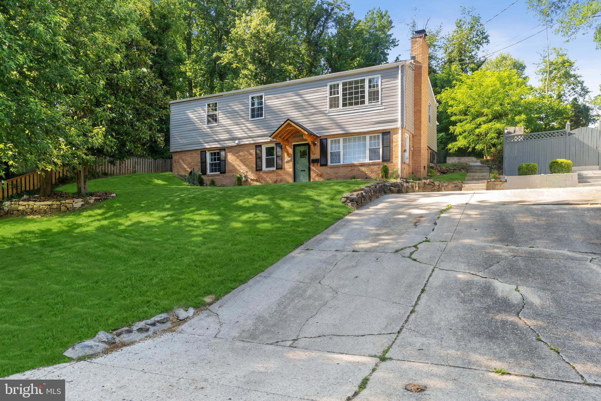 2805 Hillcrest Pkwy, Temple Hills, MD 20748 photo