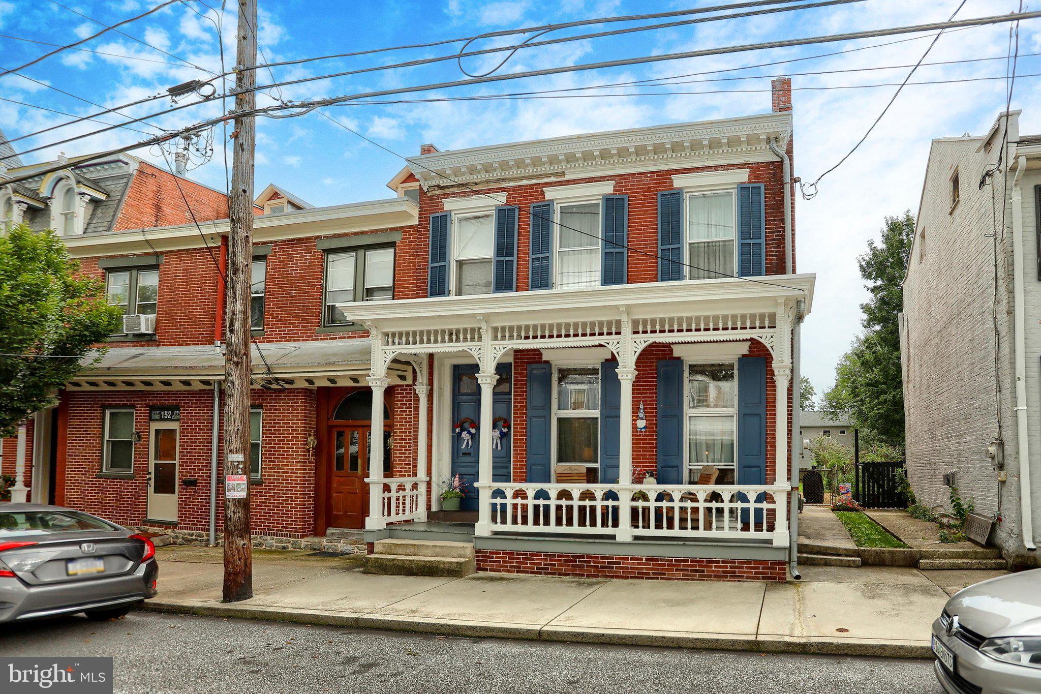 156 W South St, Carlisle, PA 17013 photo