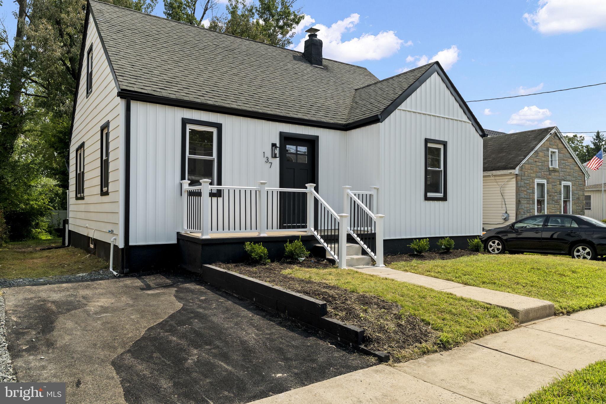 137 Ardsley Ave, Trenton, NJ 08638 photo