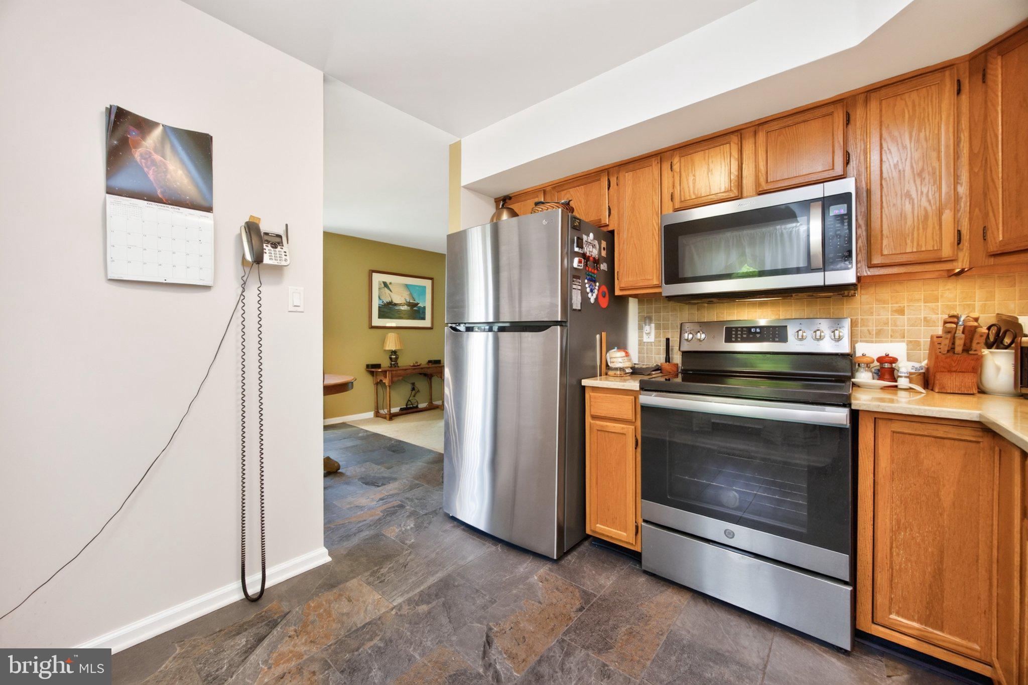 92 Aspen Way, Schwenksville, PA 19473 photo