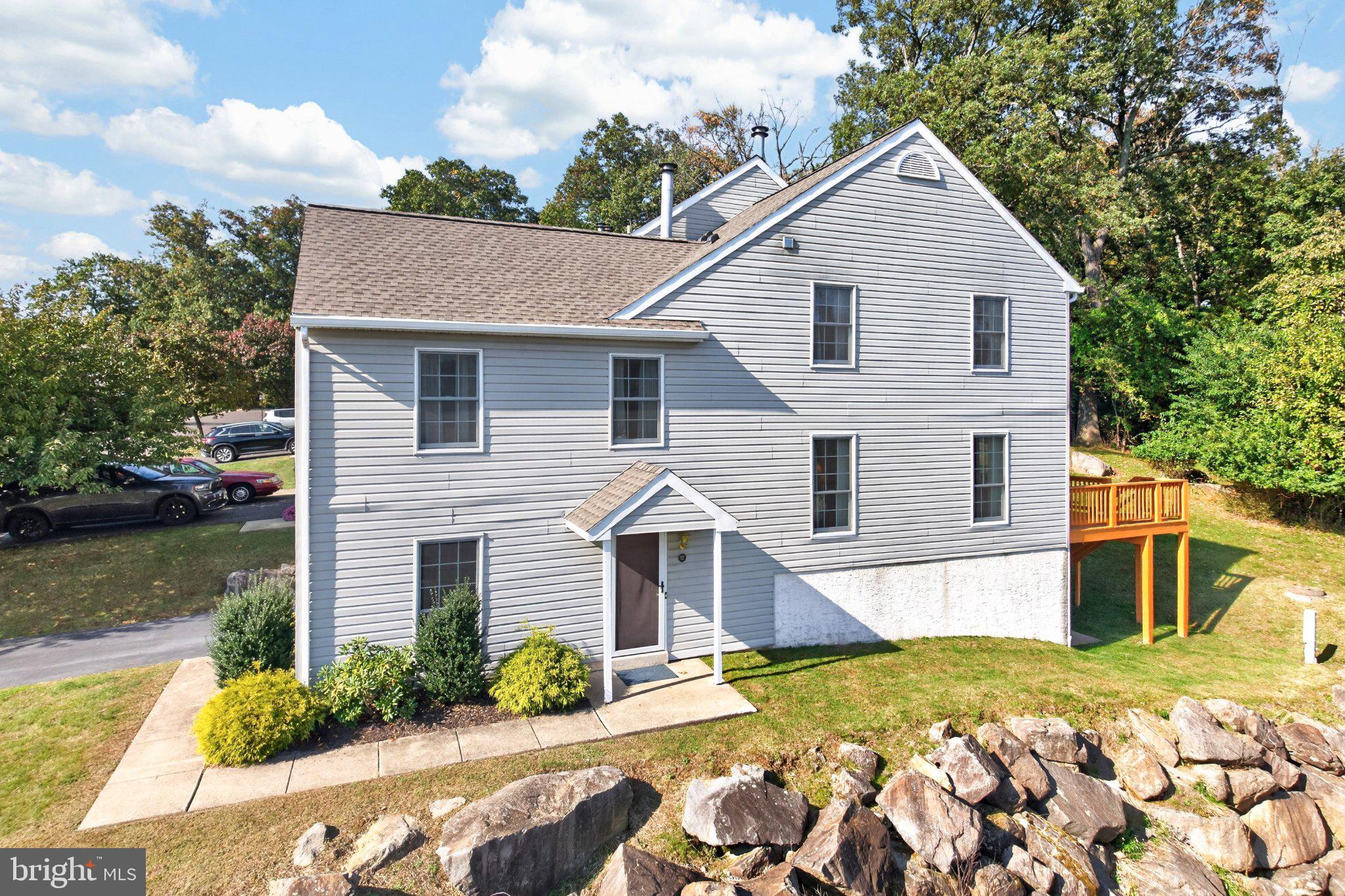 92 Aspen Way, Schwenksville, PA 19473 photo