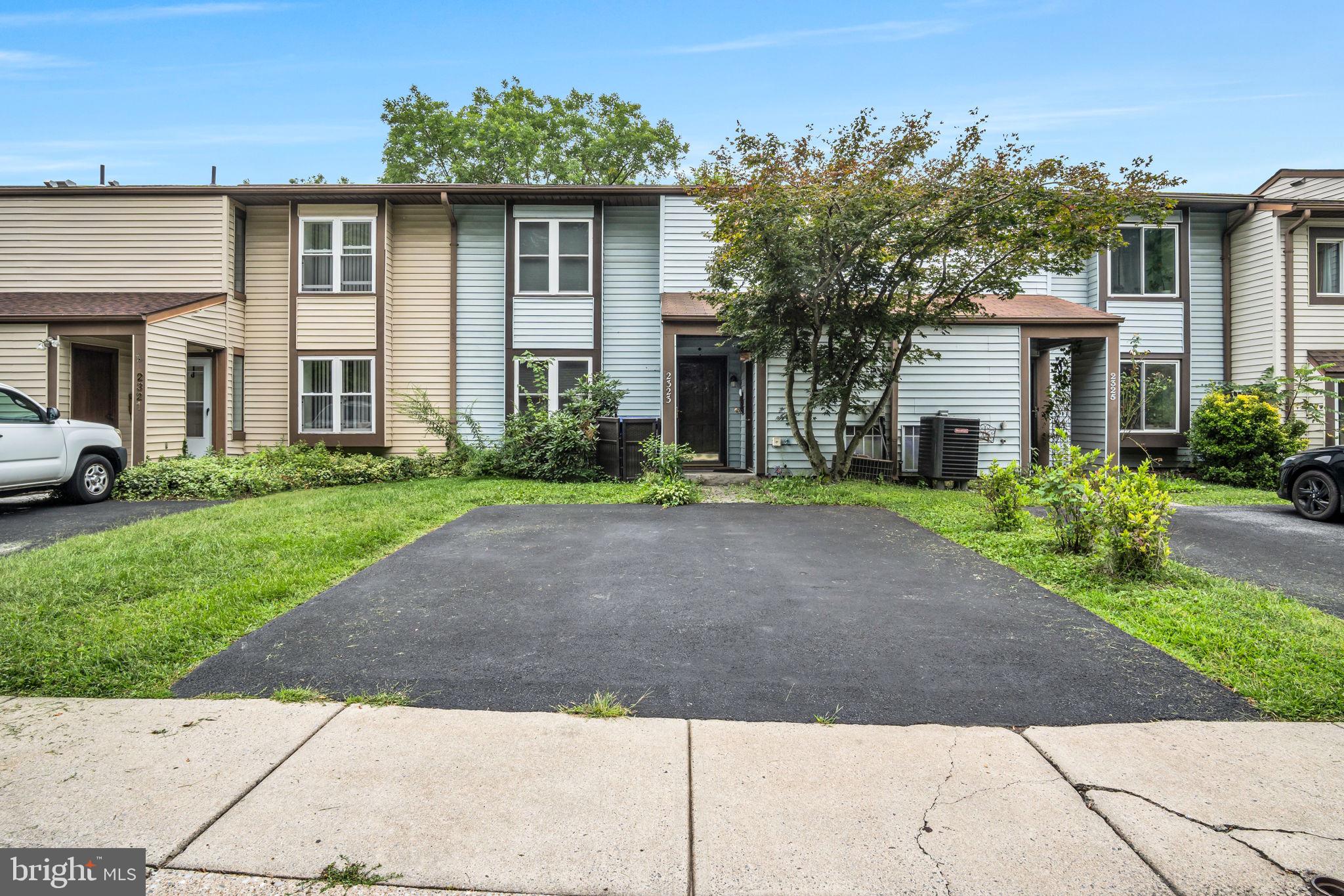 2323 Ionoff Rd, Harrisburg, PA 17110 photo