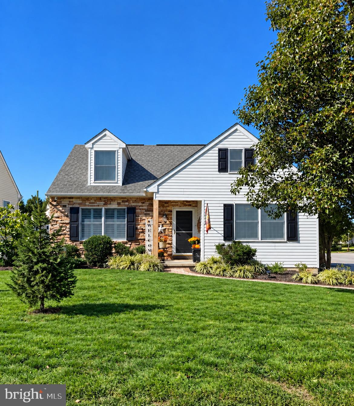 137 11th St, Pennsburg, PA 18073
