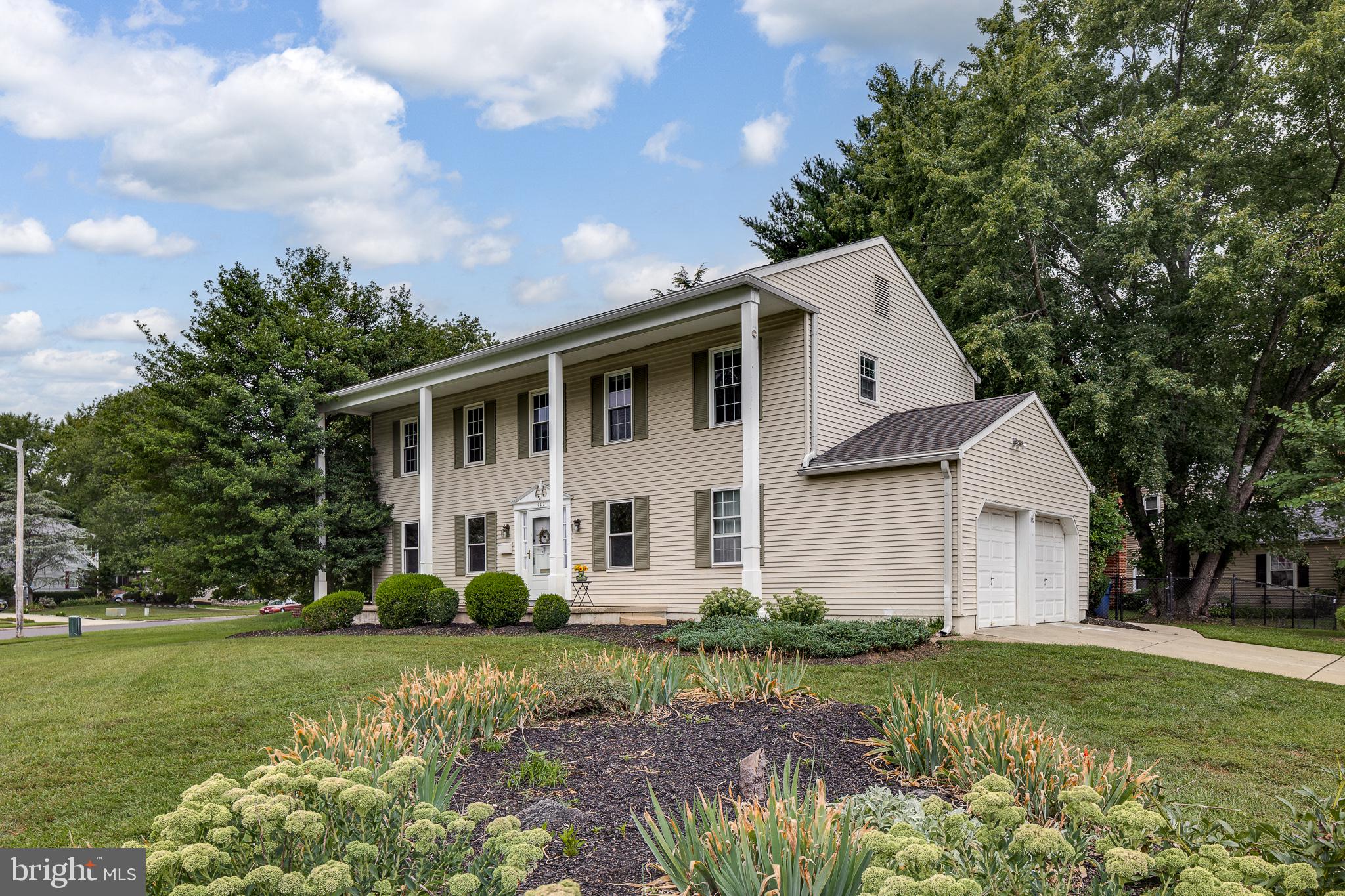 122 Cobblestone Dr, Mount Laurel, NJ 08054 photo