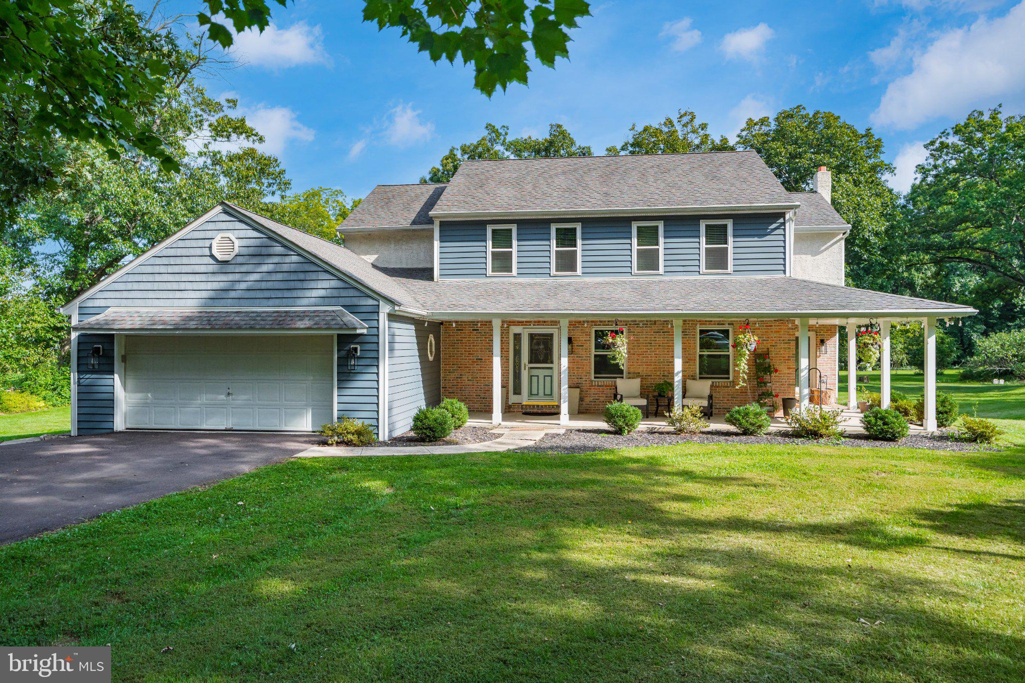 73 Downs Jan Dr, Pottstown, PA 19465