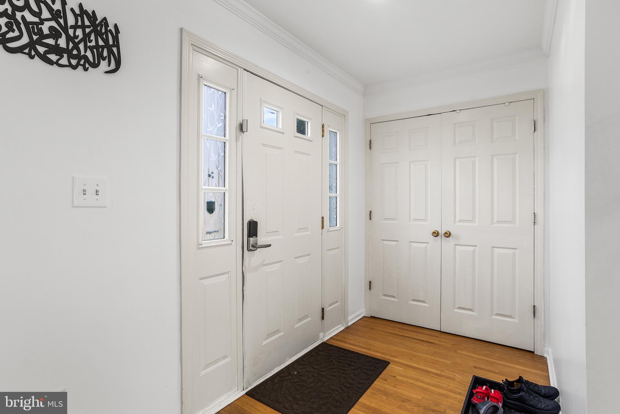 321 Grant Ave, Hightstown, NJ 08520 photo