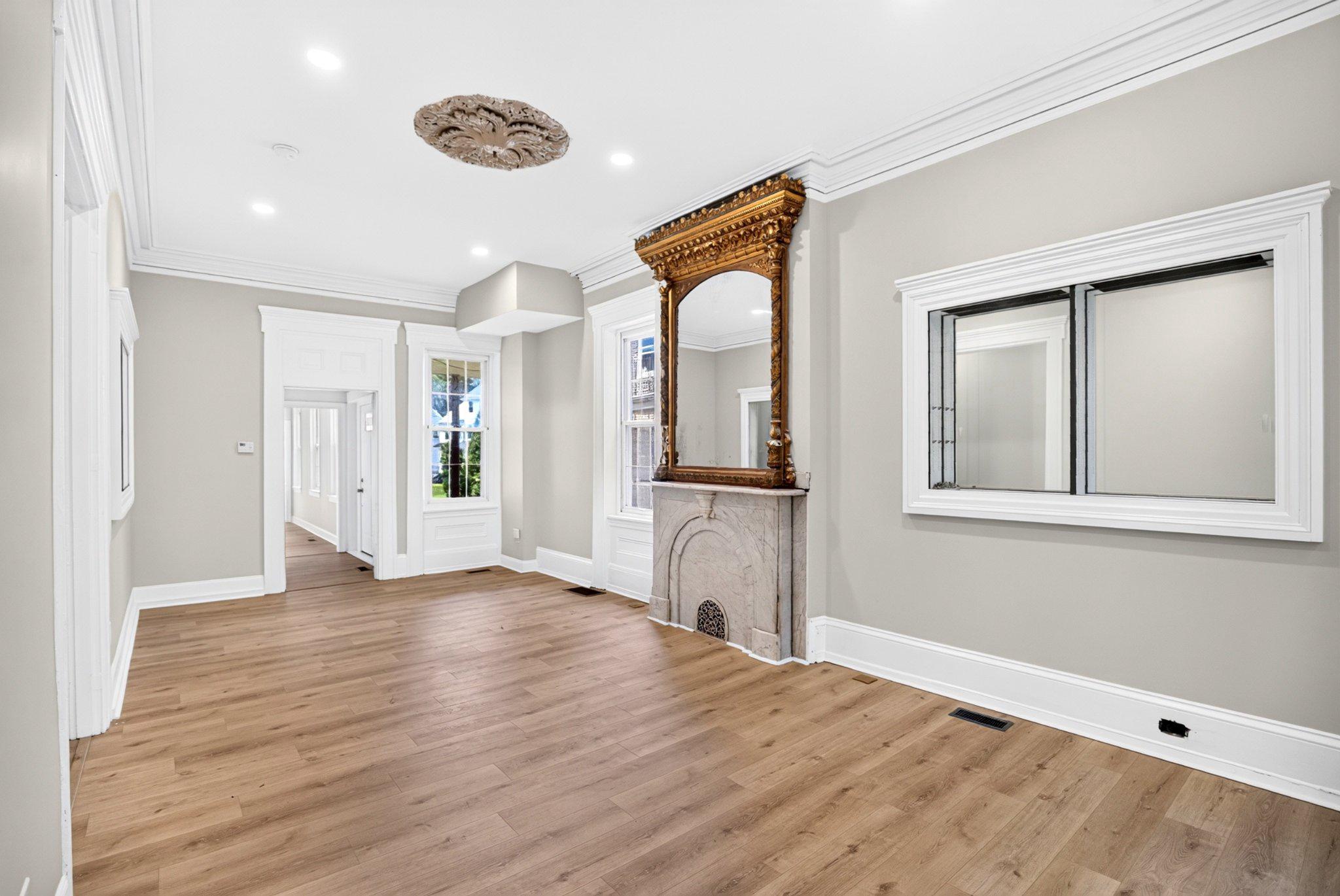 206 E Union St, Burlington, NJ 08016 photo