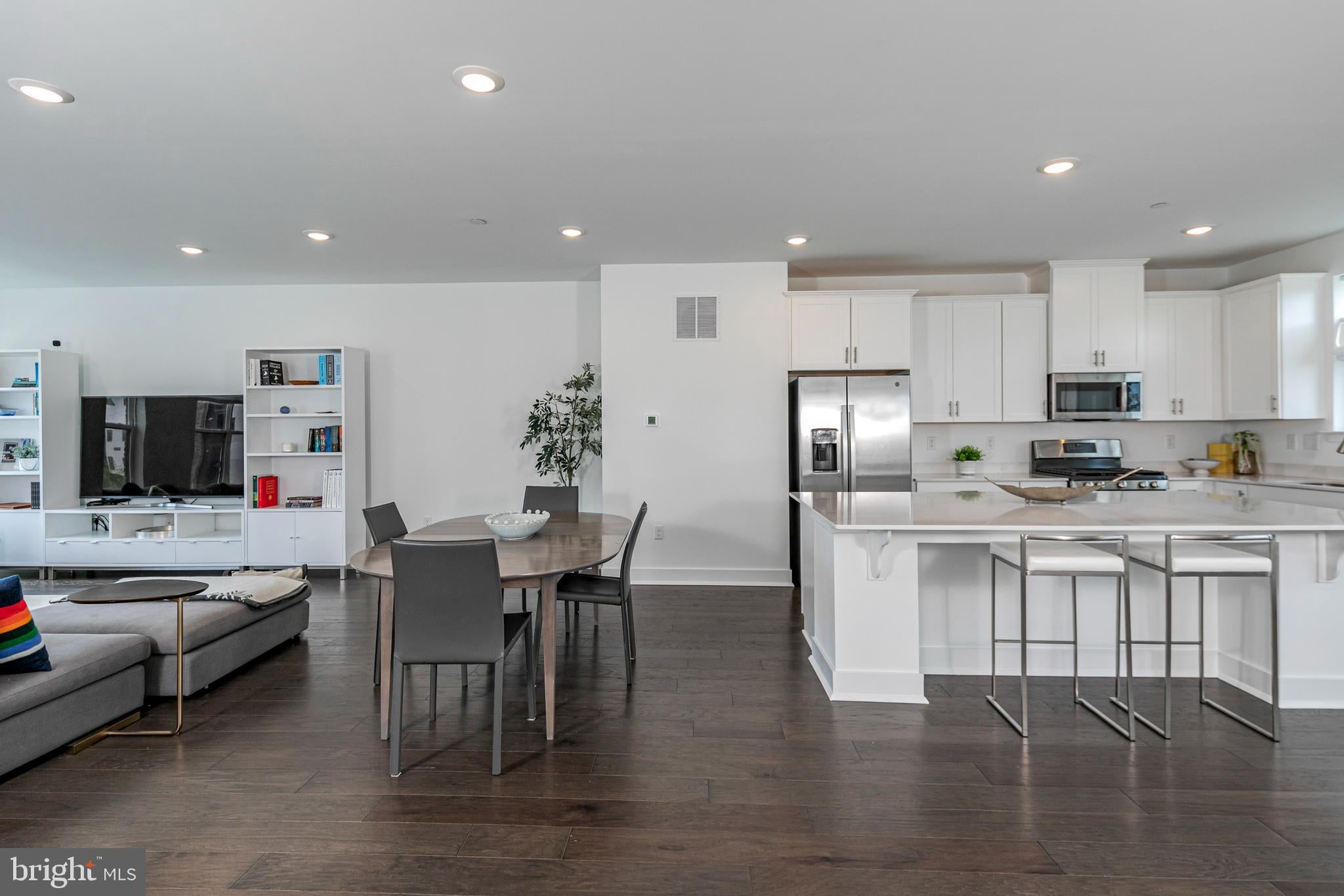 115 Aaron Truehart Way, Titusville, NJ 08560 photo