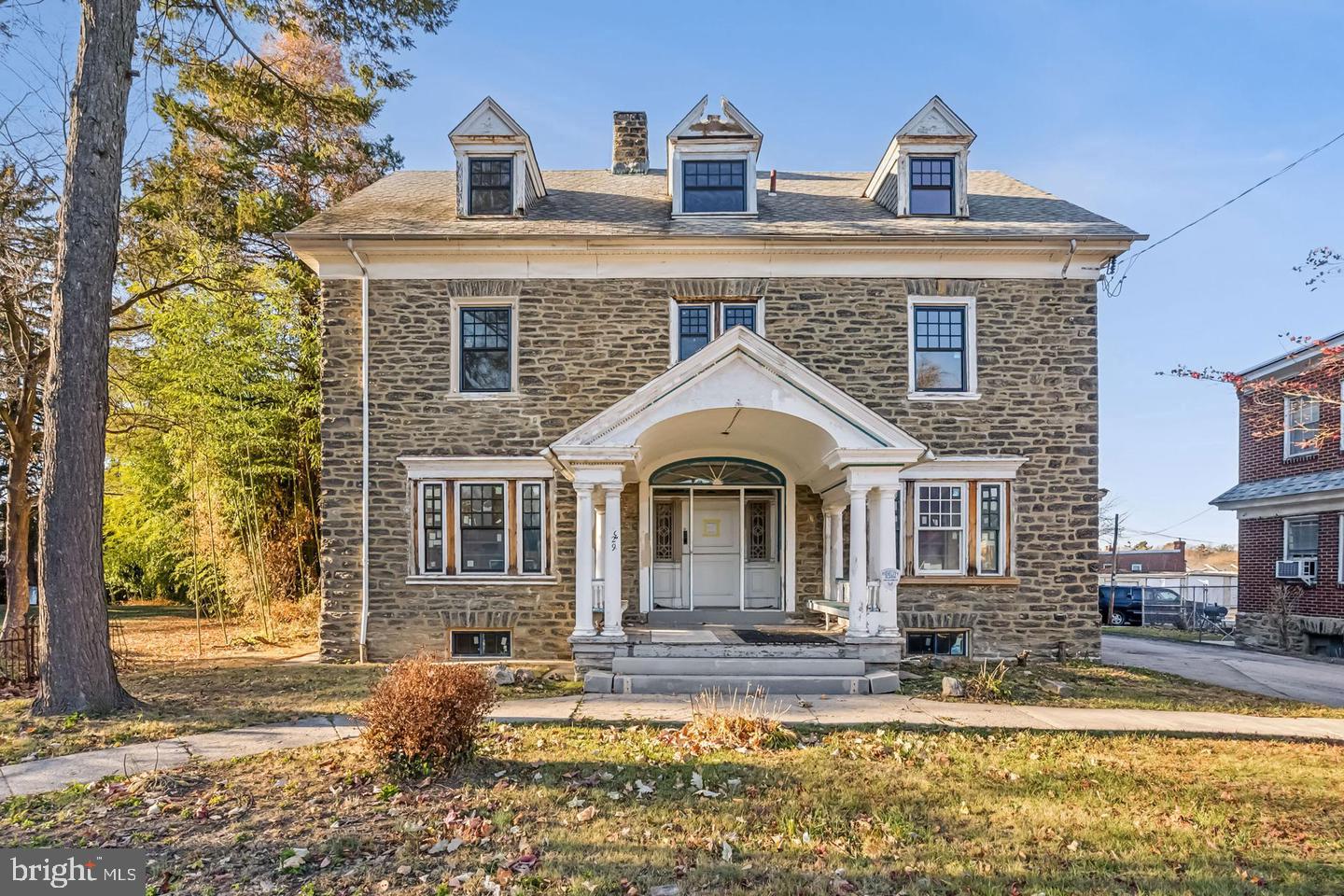 329 Wister St, Philadelphia, PA 19144