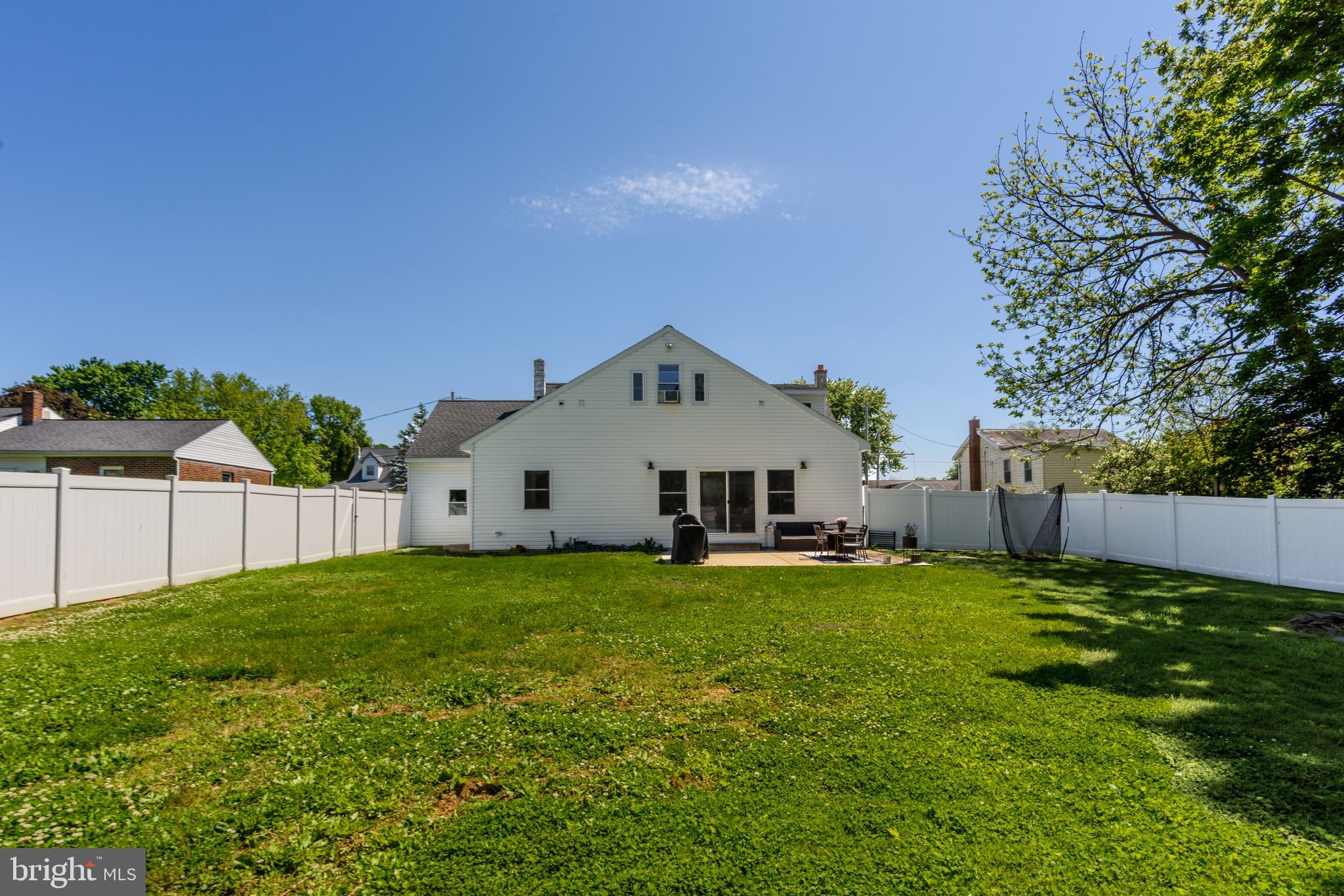 122 N 3rd St, Bainbridge, PA 17502 photo