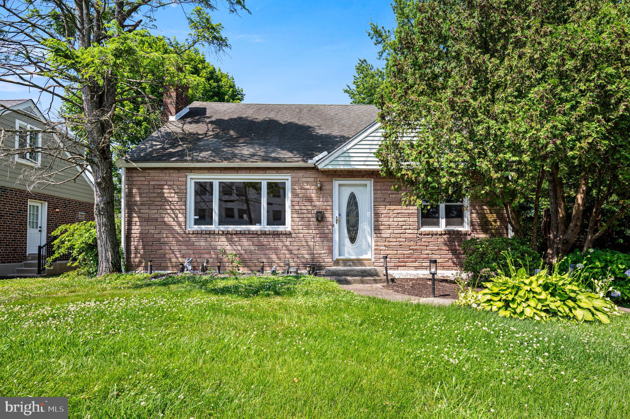640 S Eagle Rd, Havertown, PA 19083 photo