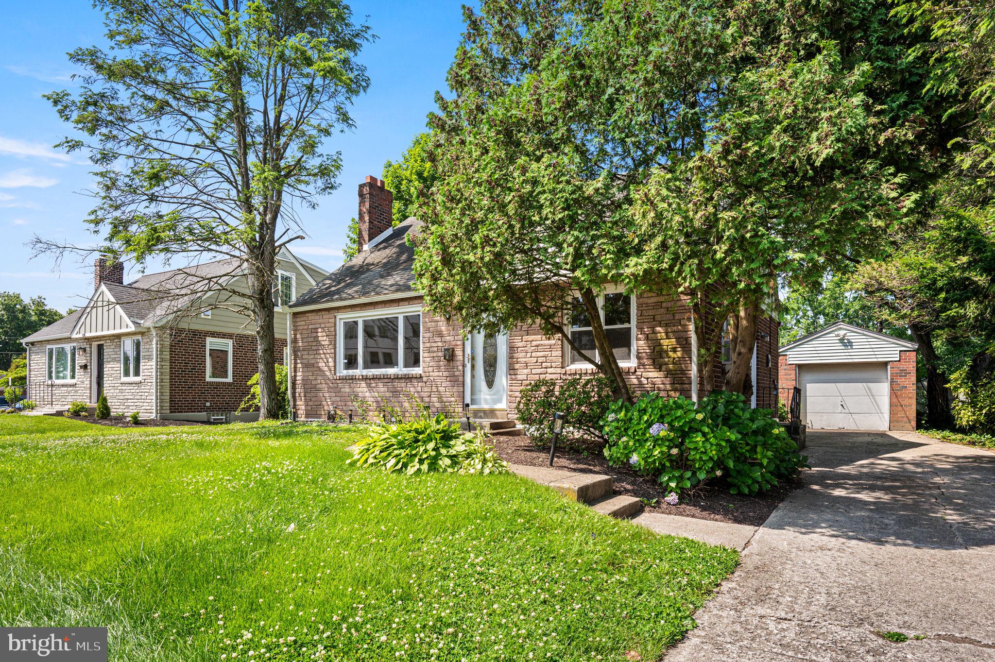 640 Eagle Rd, Havertown, PA 19083