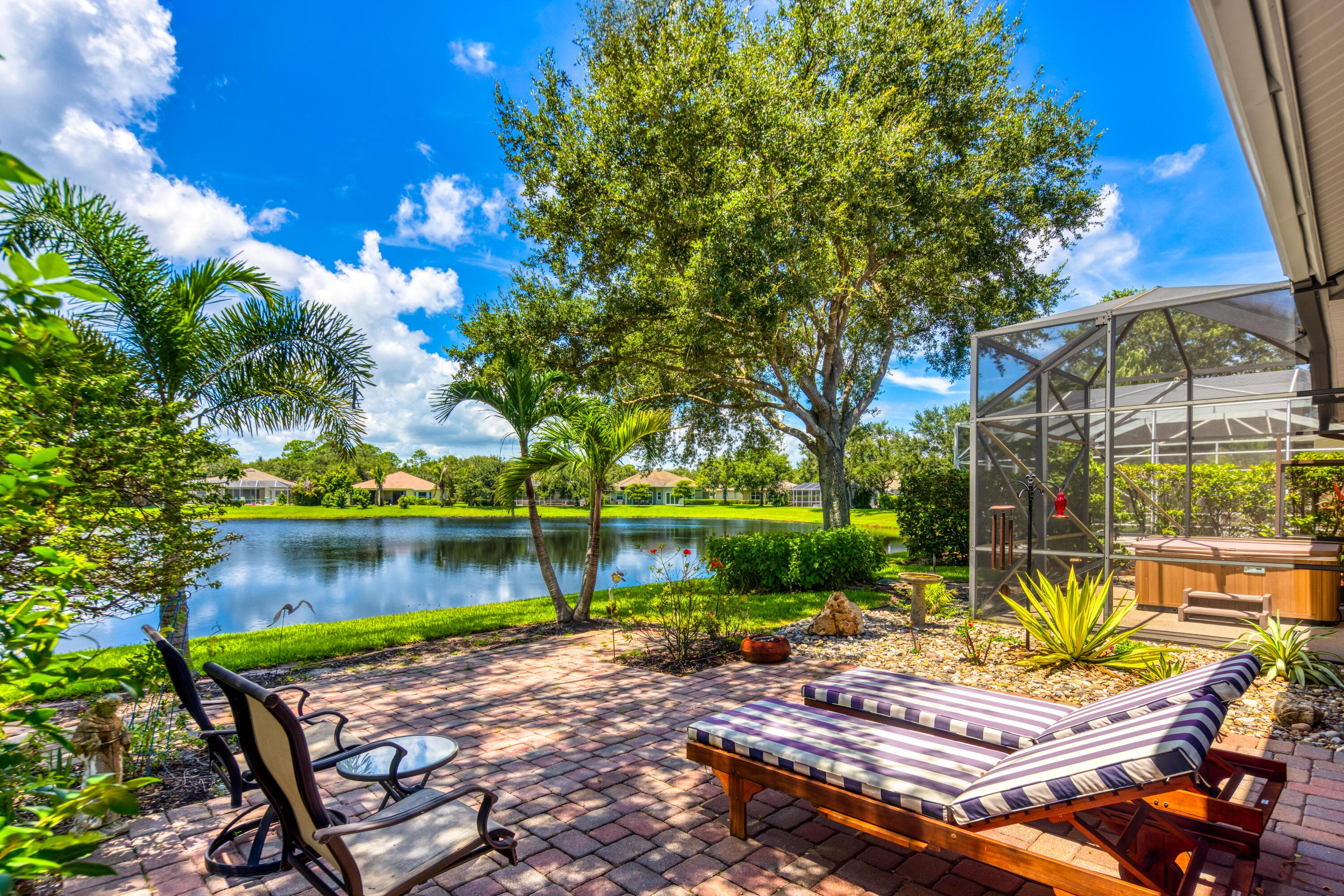 4220 Abington Woods Cir, Vero Beach, FL 32967 photo
