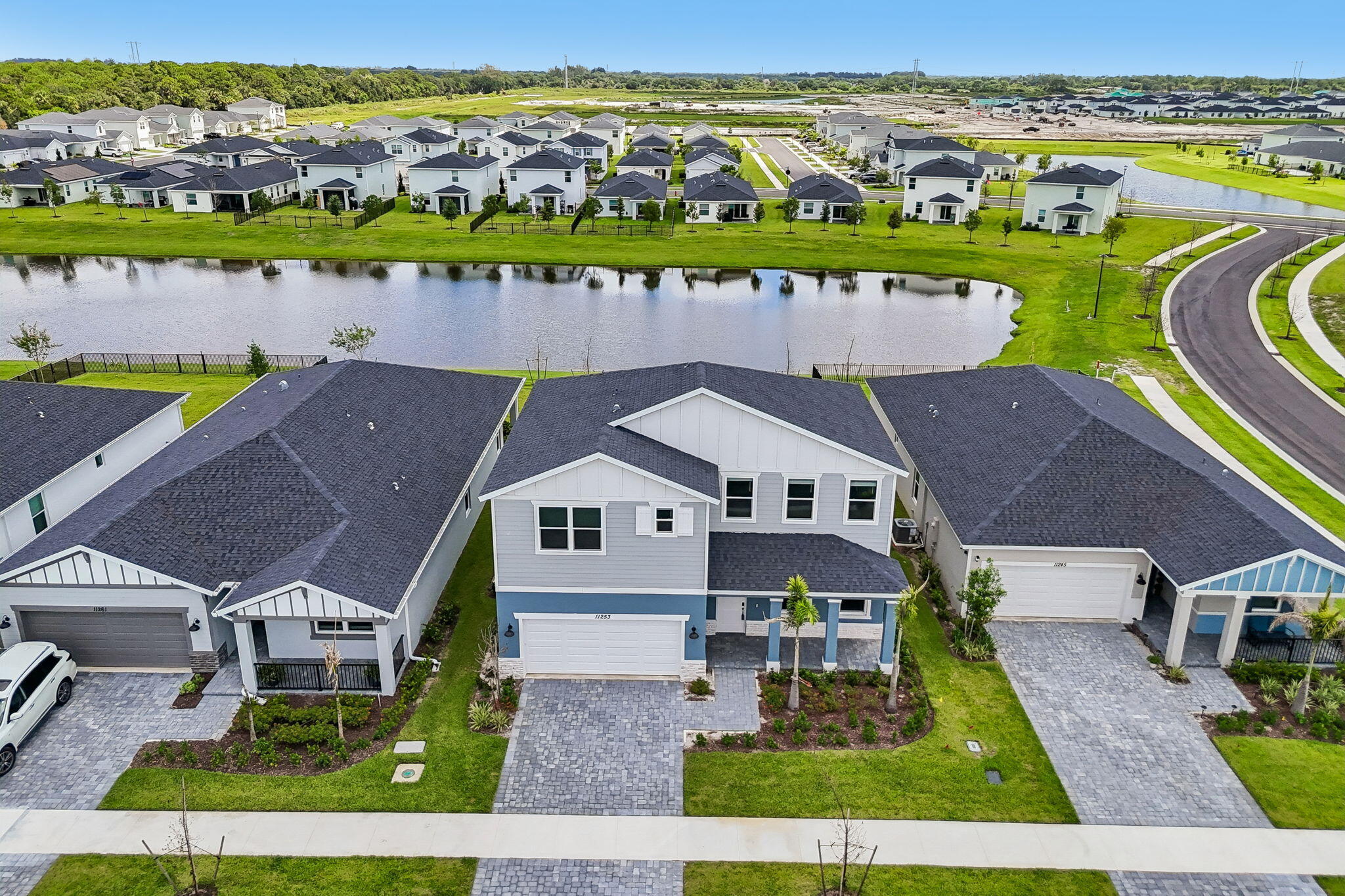 11253 NW Blockbird Dr, Port Saint Lucie, FL 34987 photo