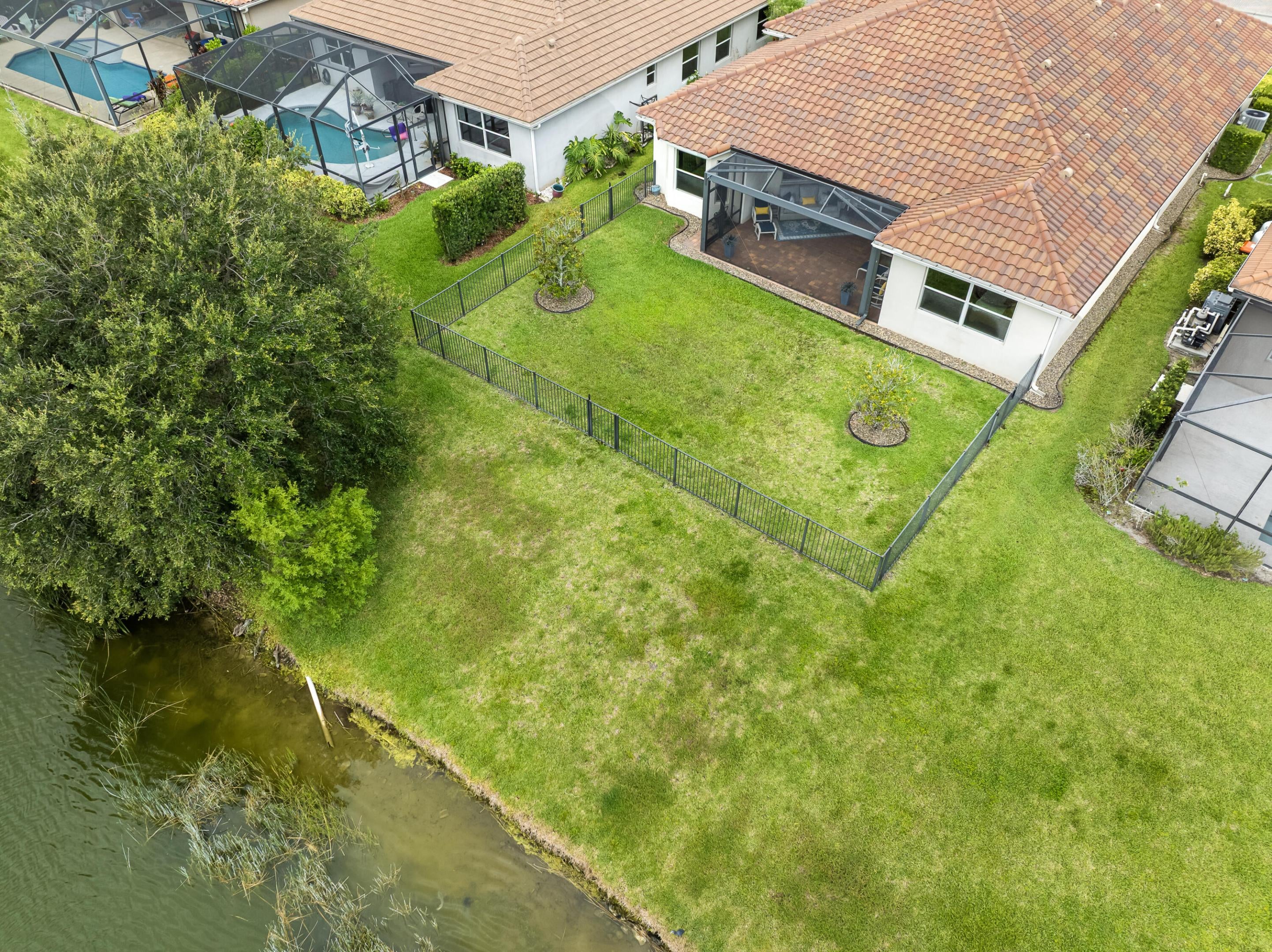 1774 Belmont Cir, Vero Beach, FL 32968 photo