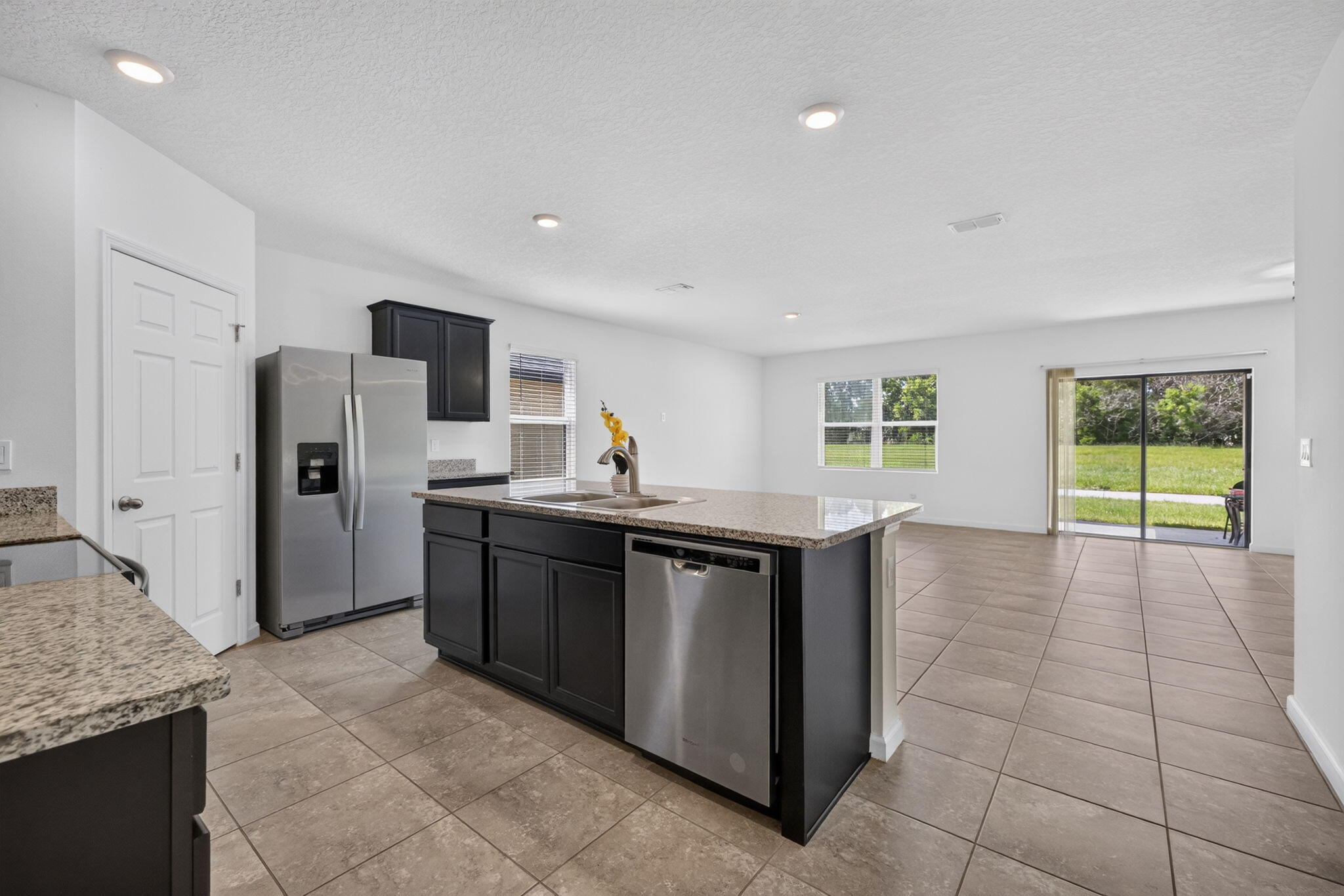6289 NW Regent St, Port Saint Lucie, FL 34983 photo