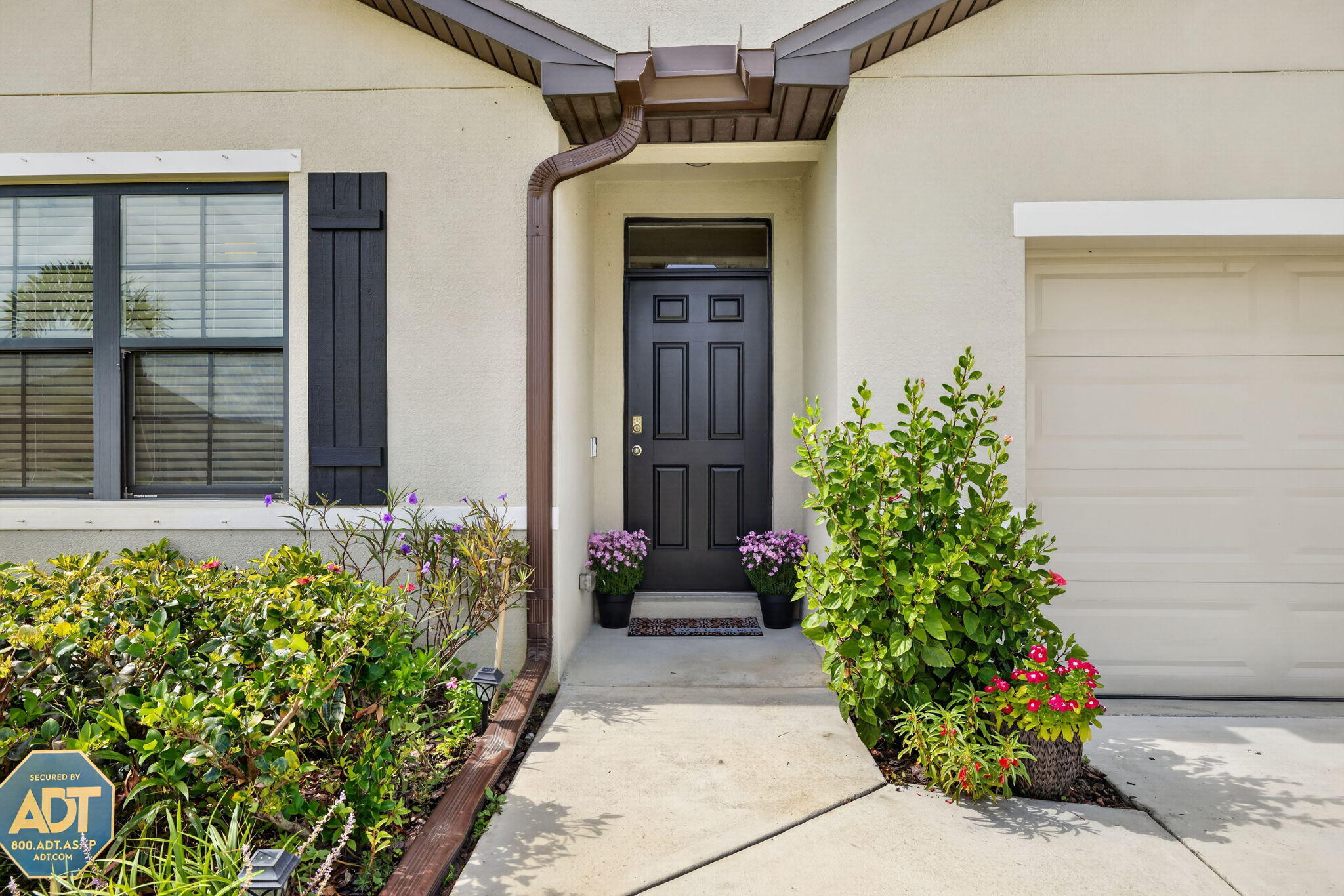 6289 NW Regent St, Port Saint Lucie, FL 34983 photo