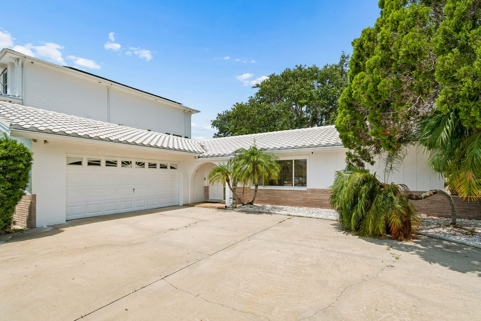 527 Harbor Dr, Indian Rocks Beach, FL 33785 photo