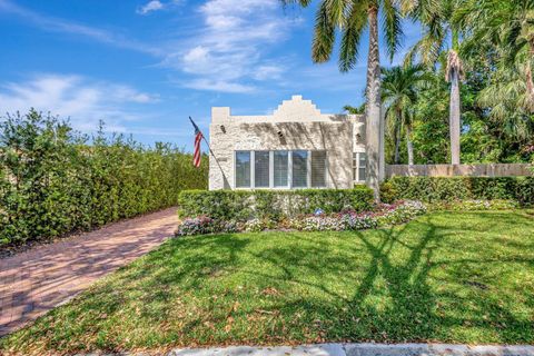 Single Family Residence in West Palm Beach FL 813 Avon Road.jpg