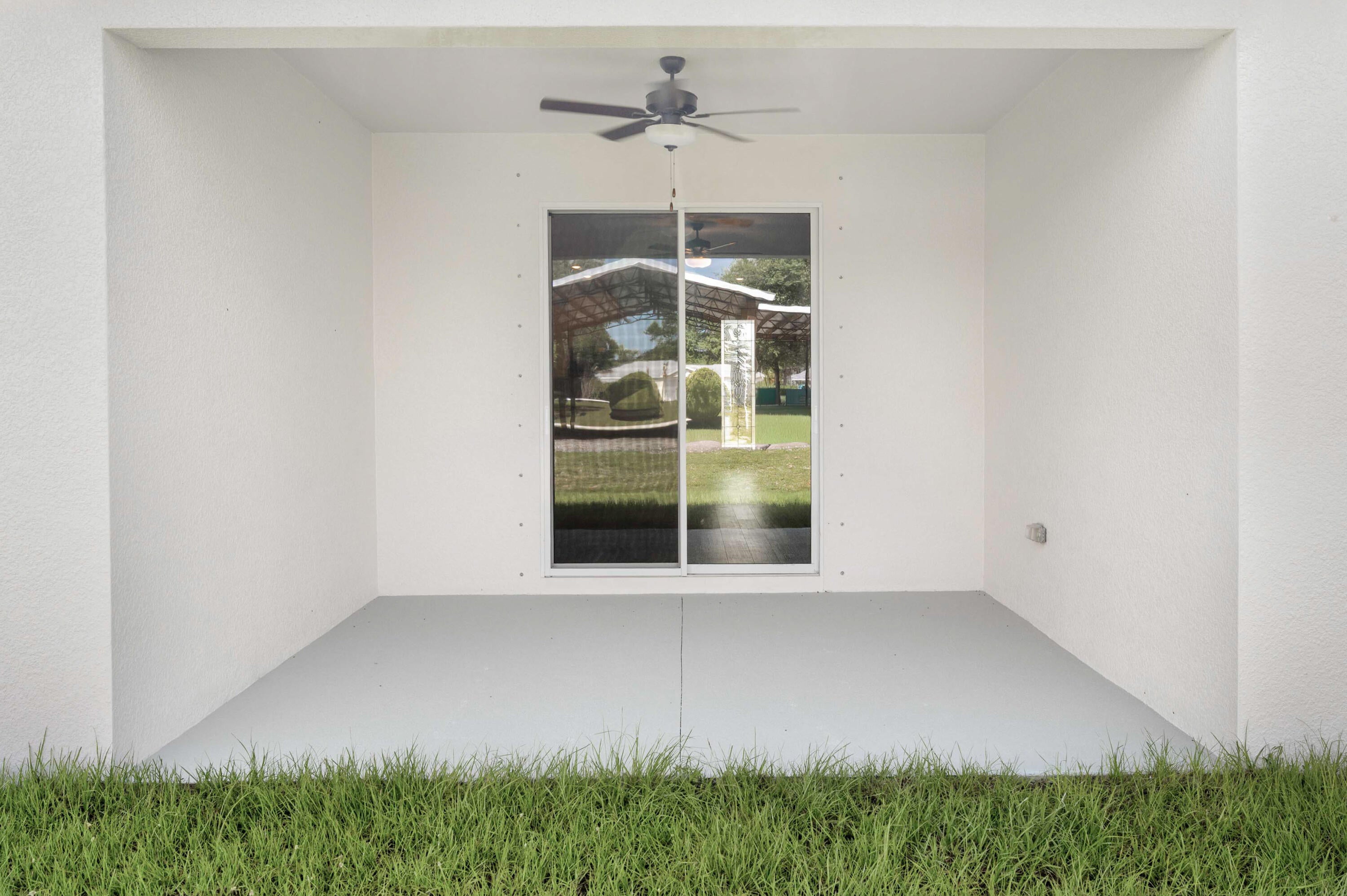 9335 101 Ave, Vero Beach, FL 32967 photo