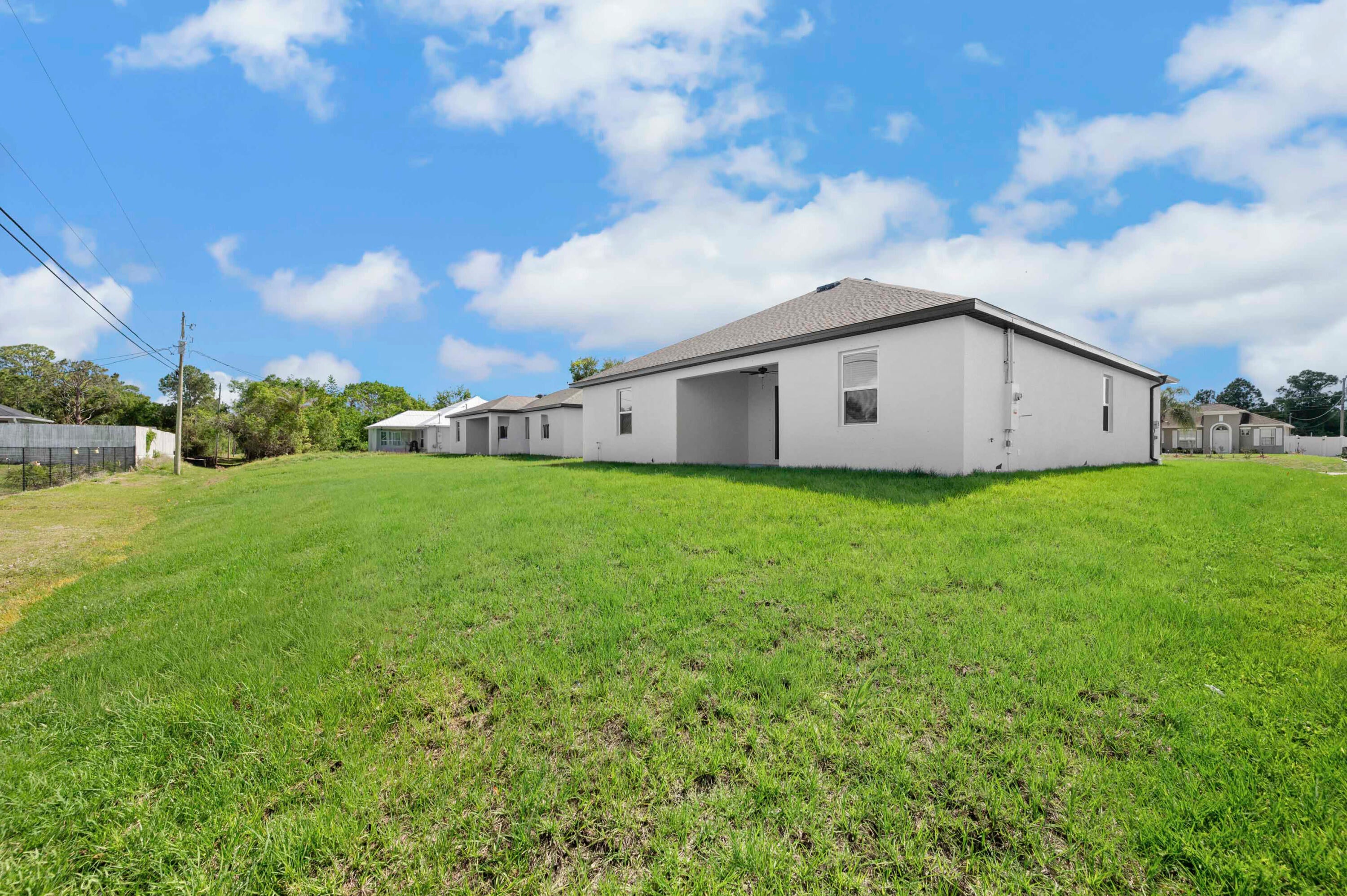 9335 101 Ave, Vero Beach, FL 32967 photo