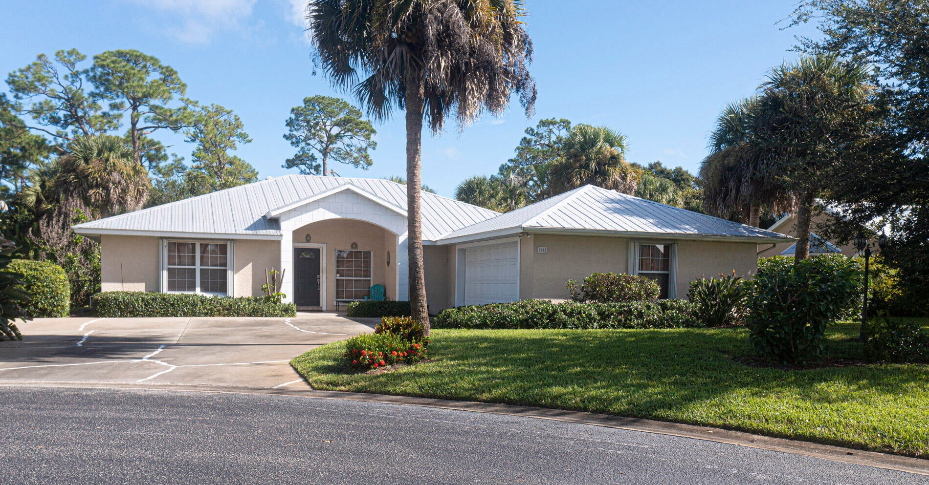 5880 40 Ln, Vero Beach, FL 32966 photo