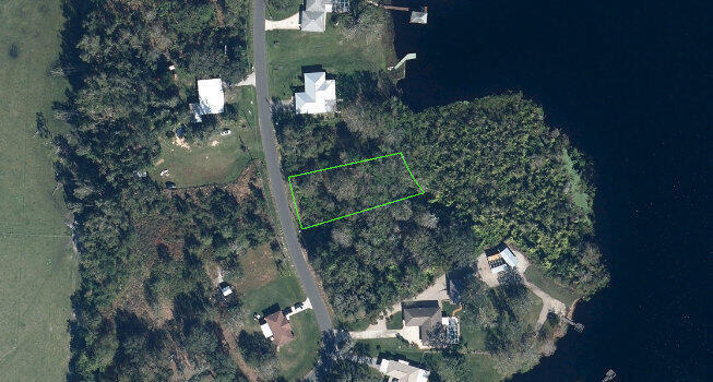 6420 Lakeside Dr, Sebring, FL 33875