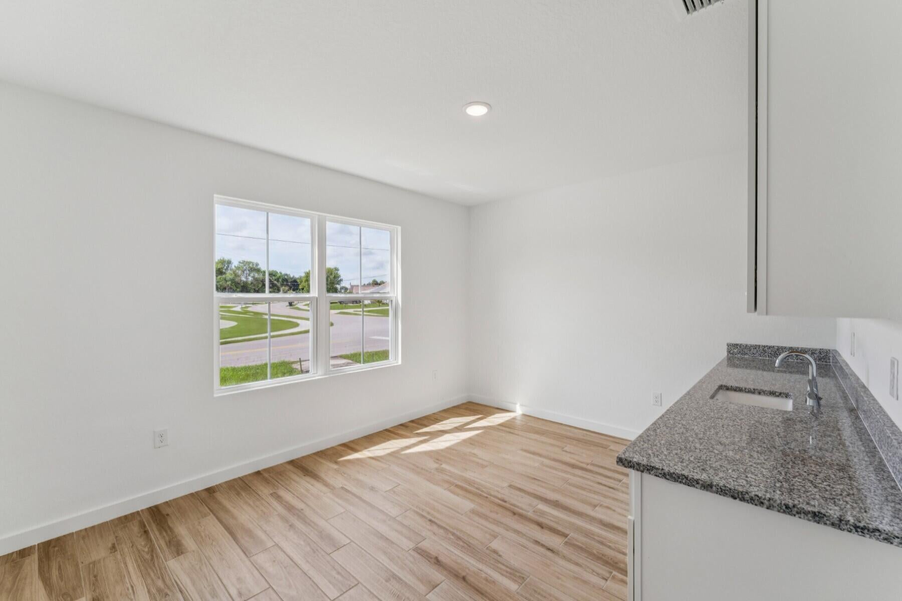 1626 SW Brisbane St, Port Saint Lucie, FL 34984 photo