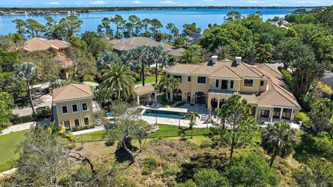 Single Family Residence in Palm City FL 511 NW Winters Creek Road.jpg