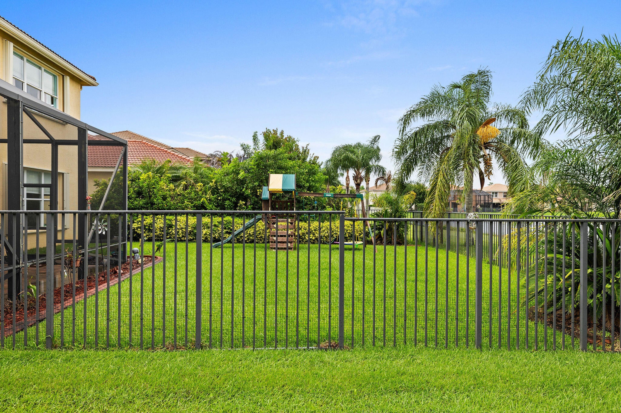 1894 Grey Falcon Cir, Vero Beach, FL 32962 photo