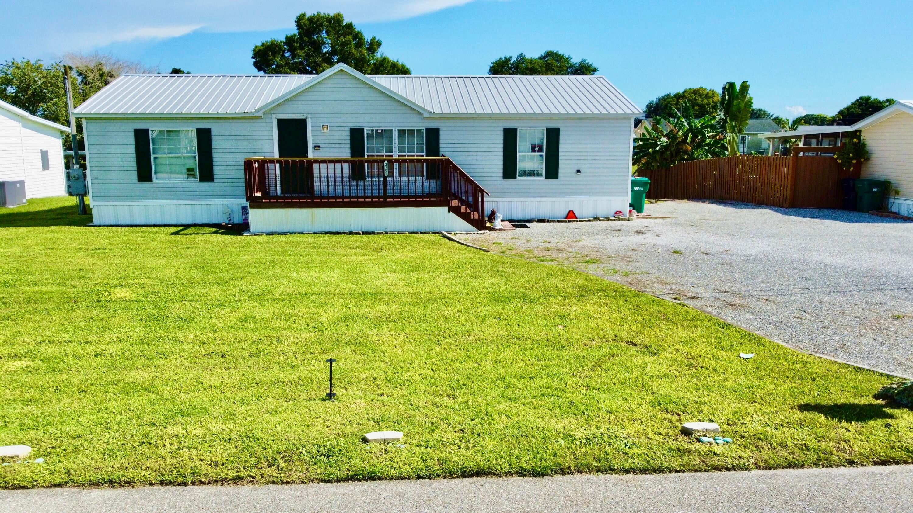 2108 32 St, Okeechobee, FL 34974