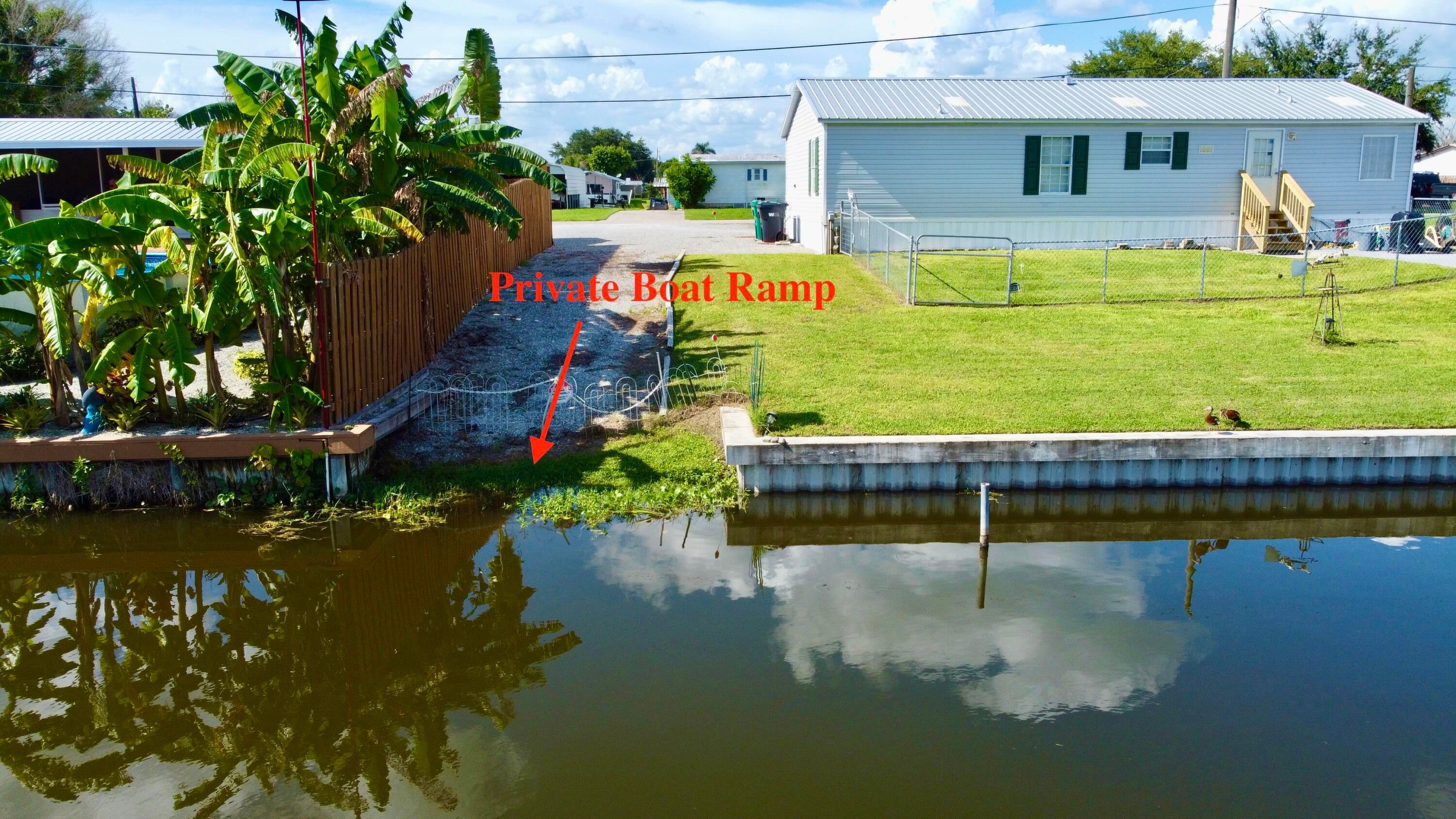 2108 SE 32 St, Okeechobee, FL 34974 photo