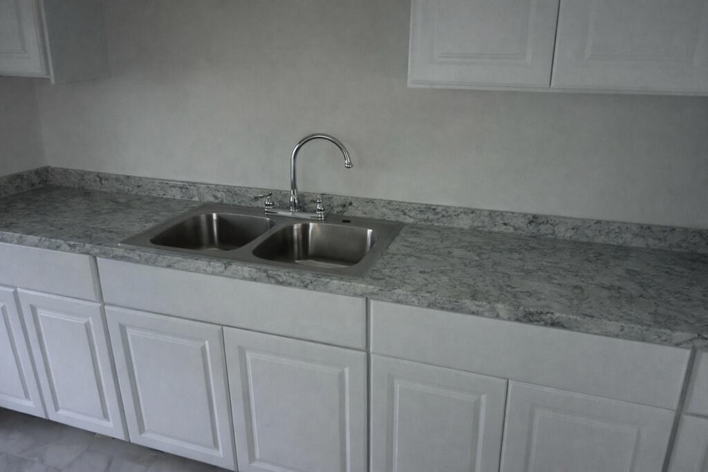 516 S 11 St, Fort Pierce, FL 34950 photo