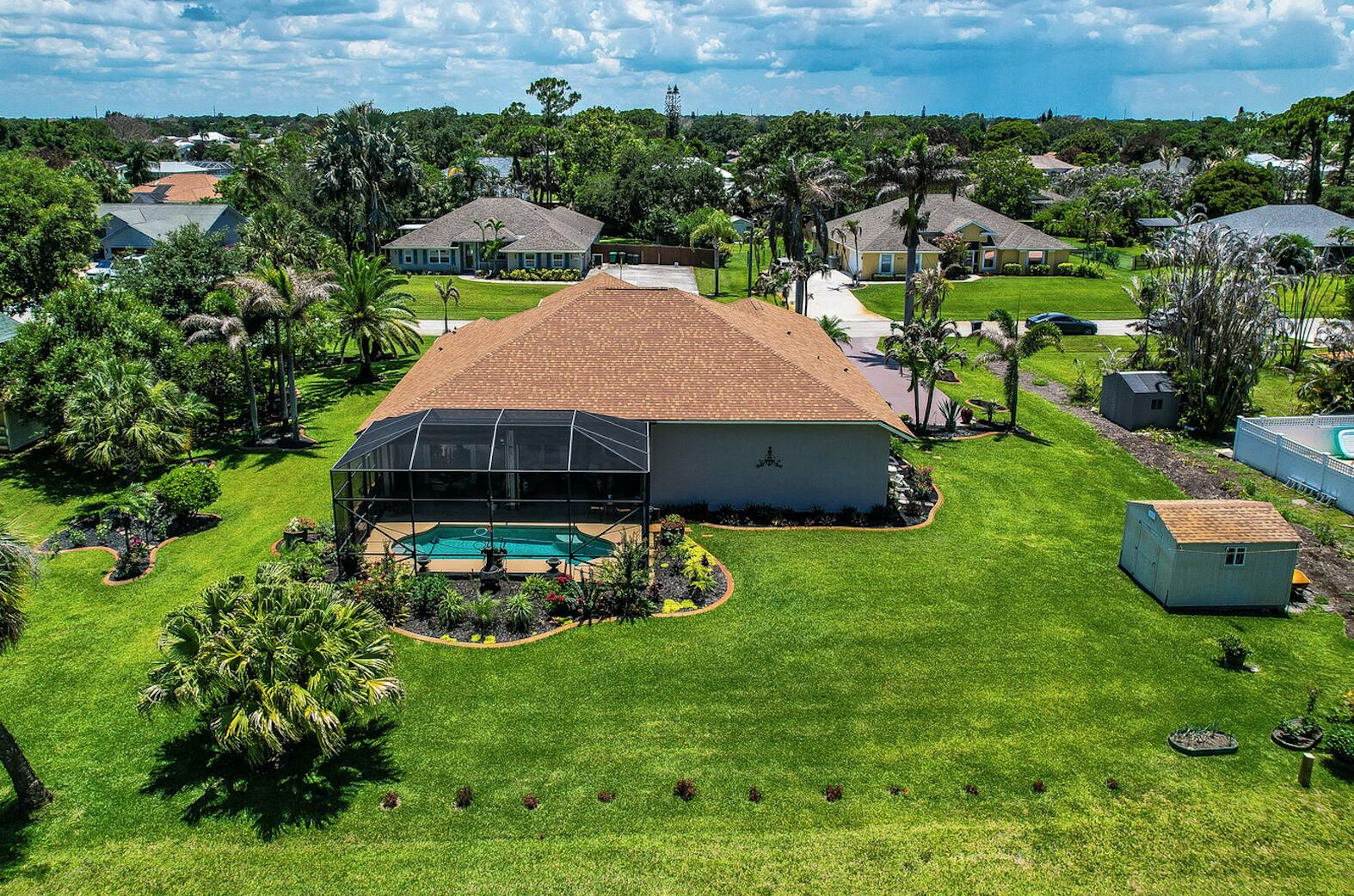 2043 SE Bisbee St, Port Saint Lucie, FL 34952 photo