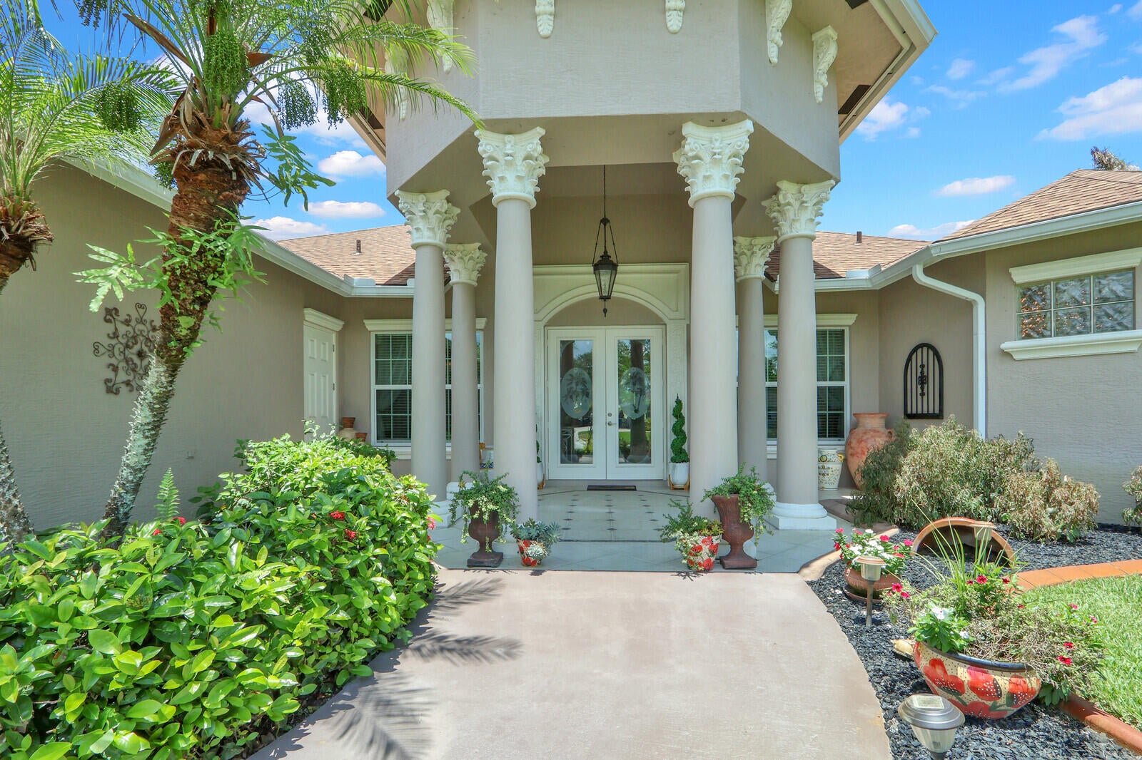 2043 SE Bisbee St, Port Saint Lucie, FL 34952 photo