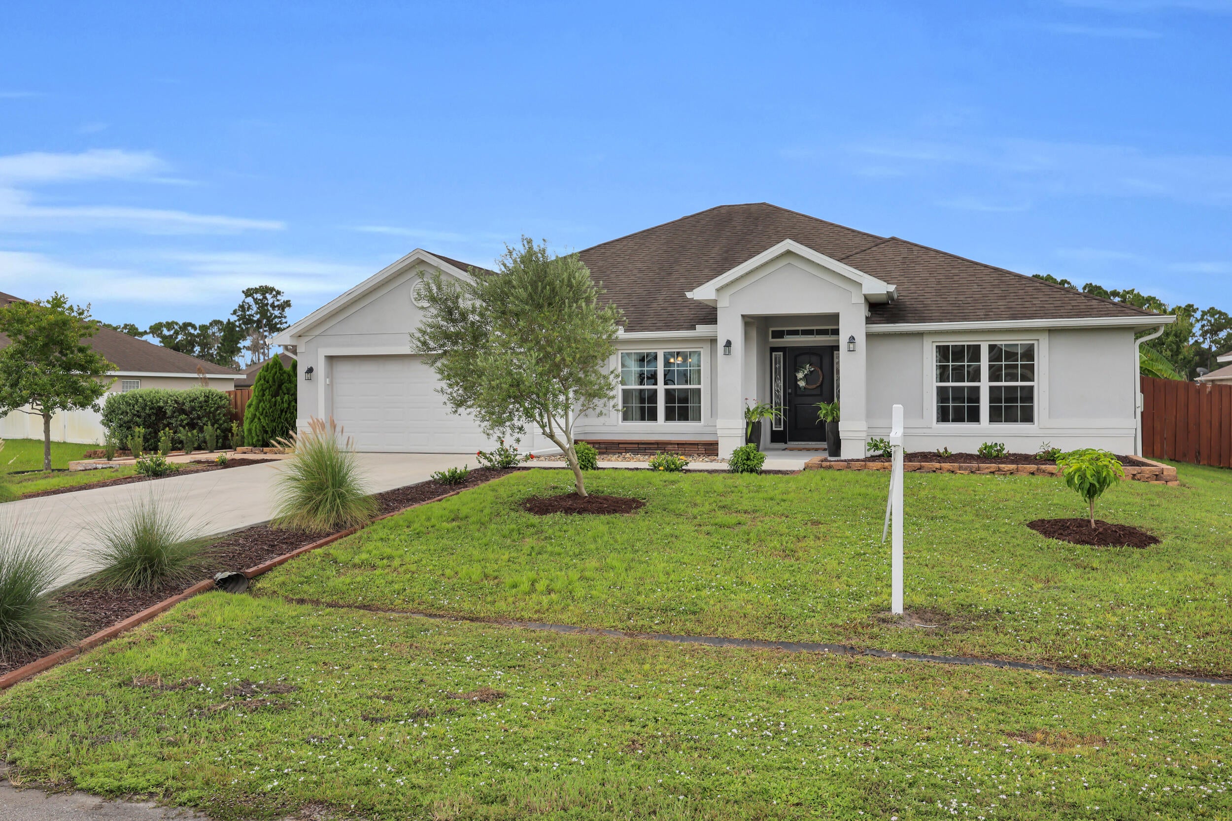 5857 NW Ethel Ct, Port Saint Lucie, FL 34986 photo