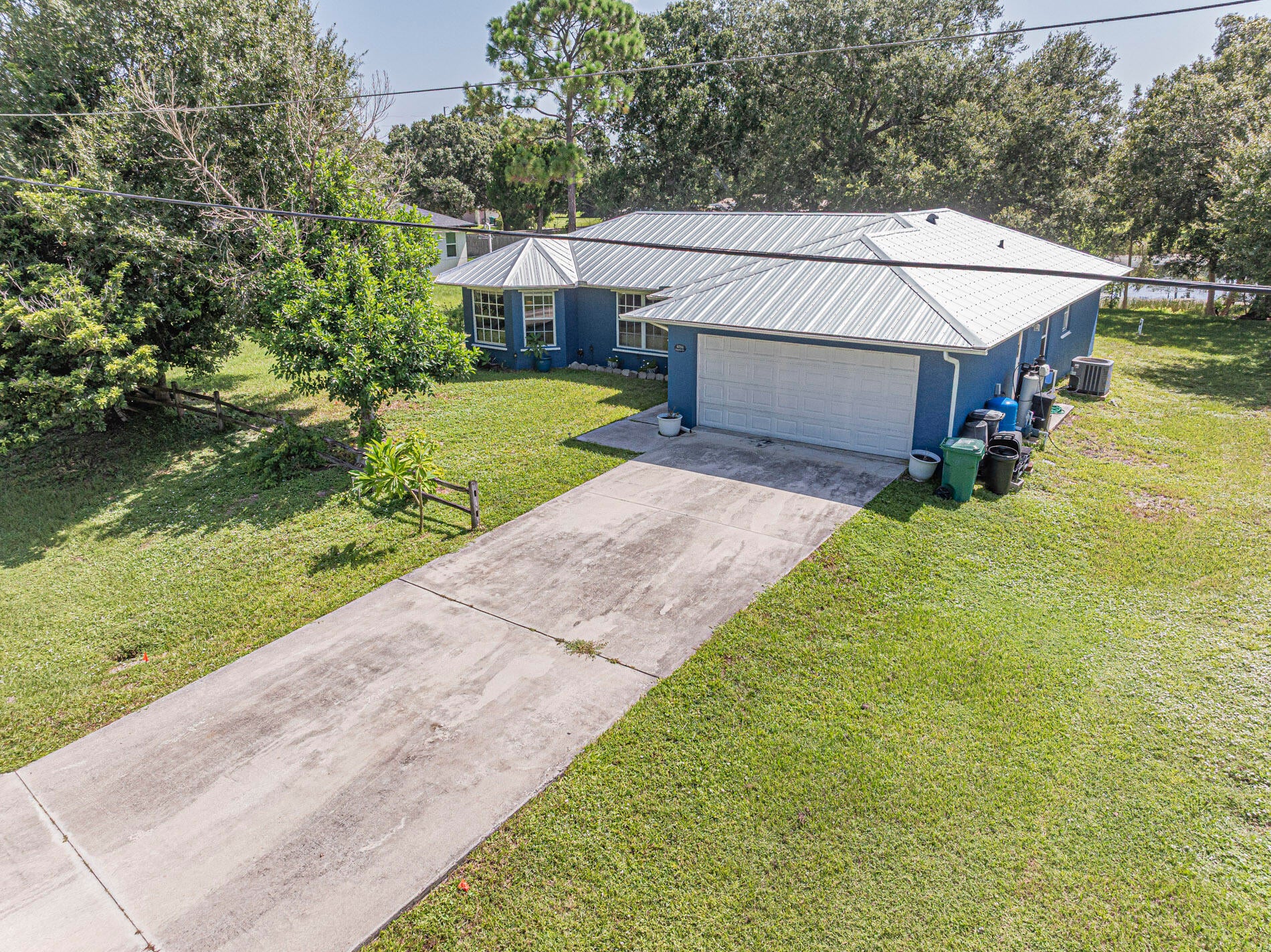 6704 Hulda Dr, Fort Pierce, FL 34951 photo