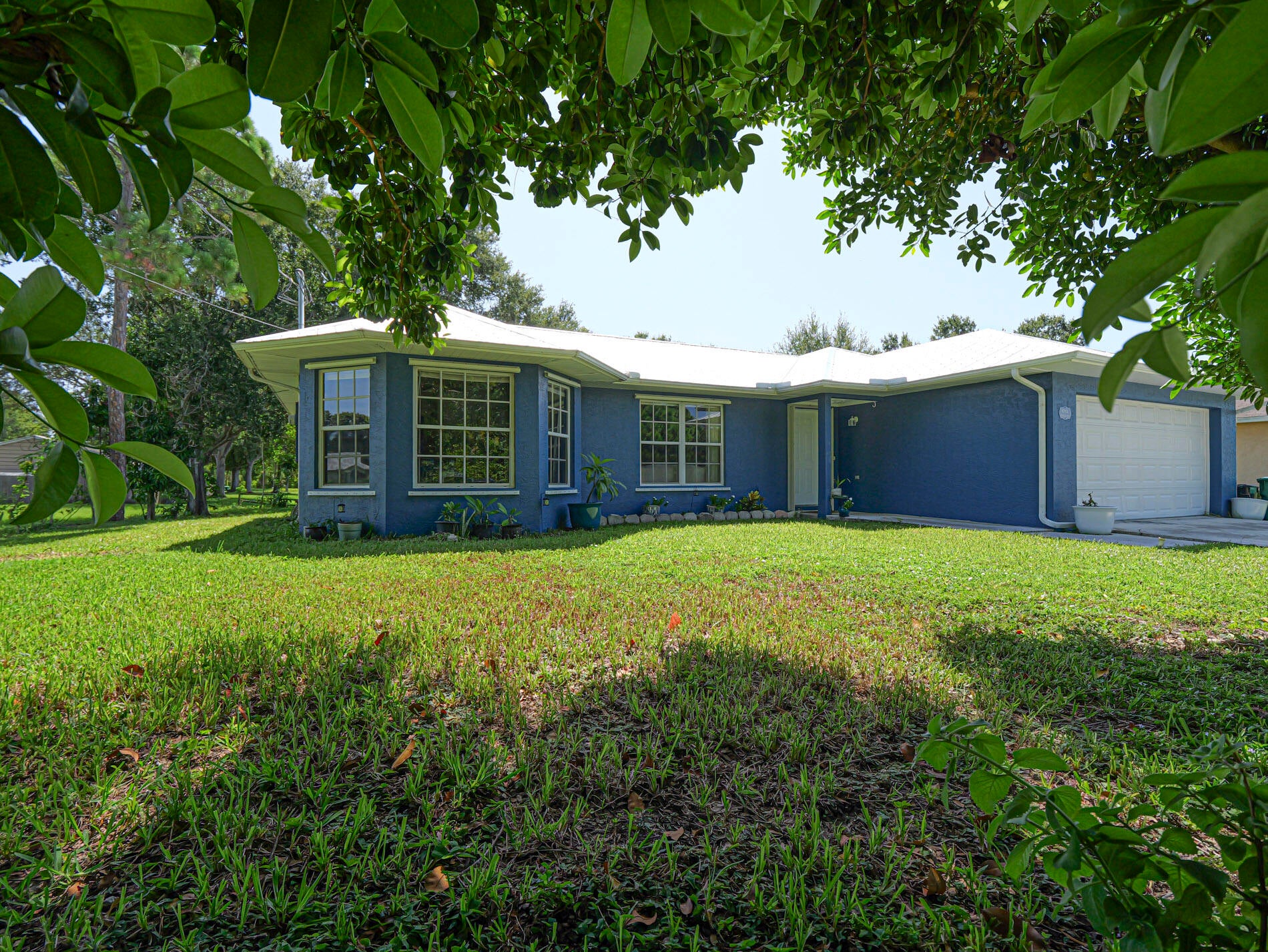 6704 Hulda Dr, Fort Pierce, FL 34951 photo