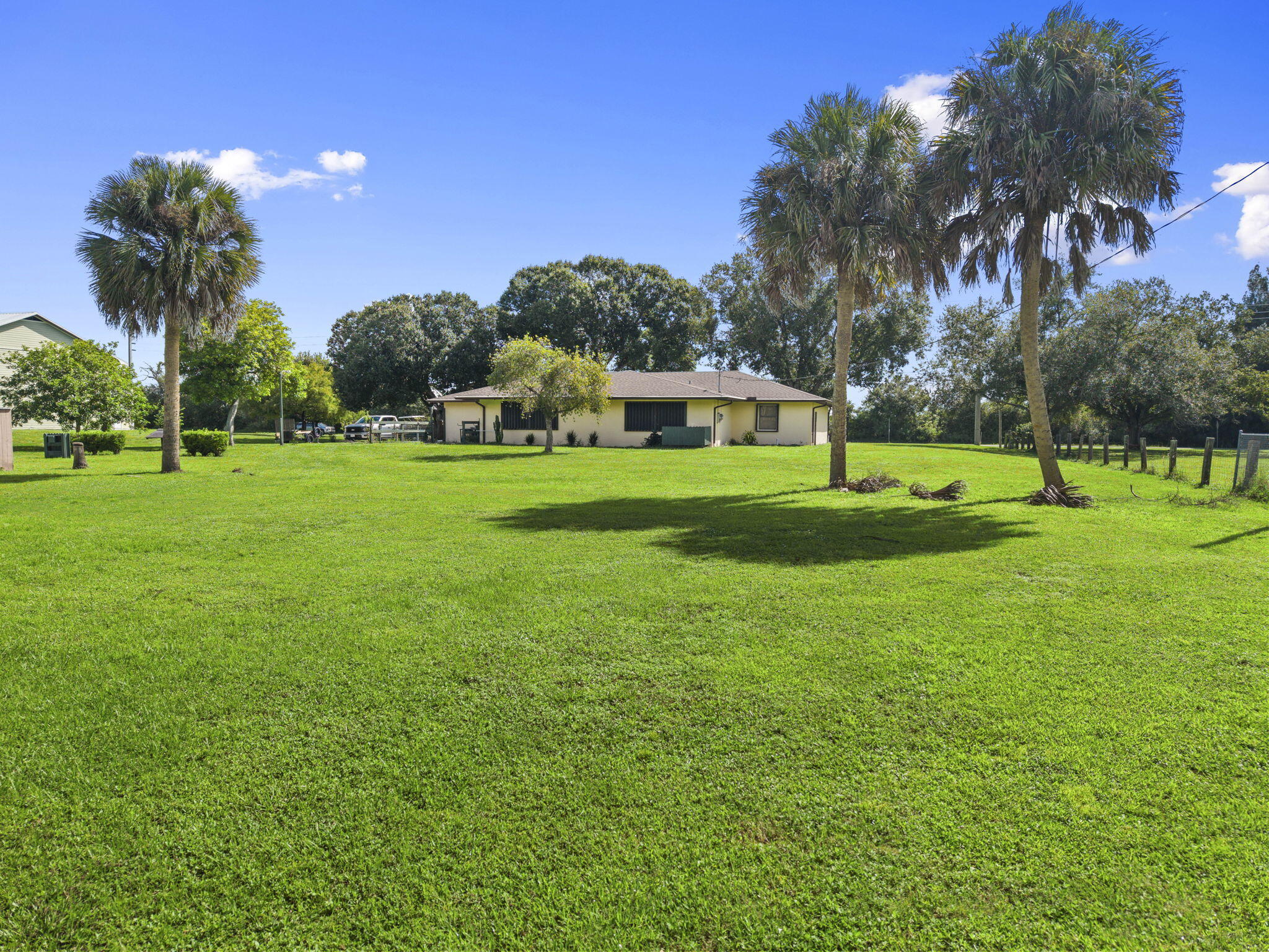 2525 S Ffa Rd, Fort Pierce, FL 34945 photo
