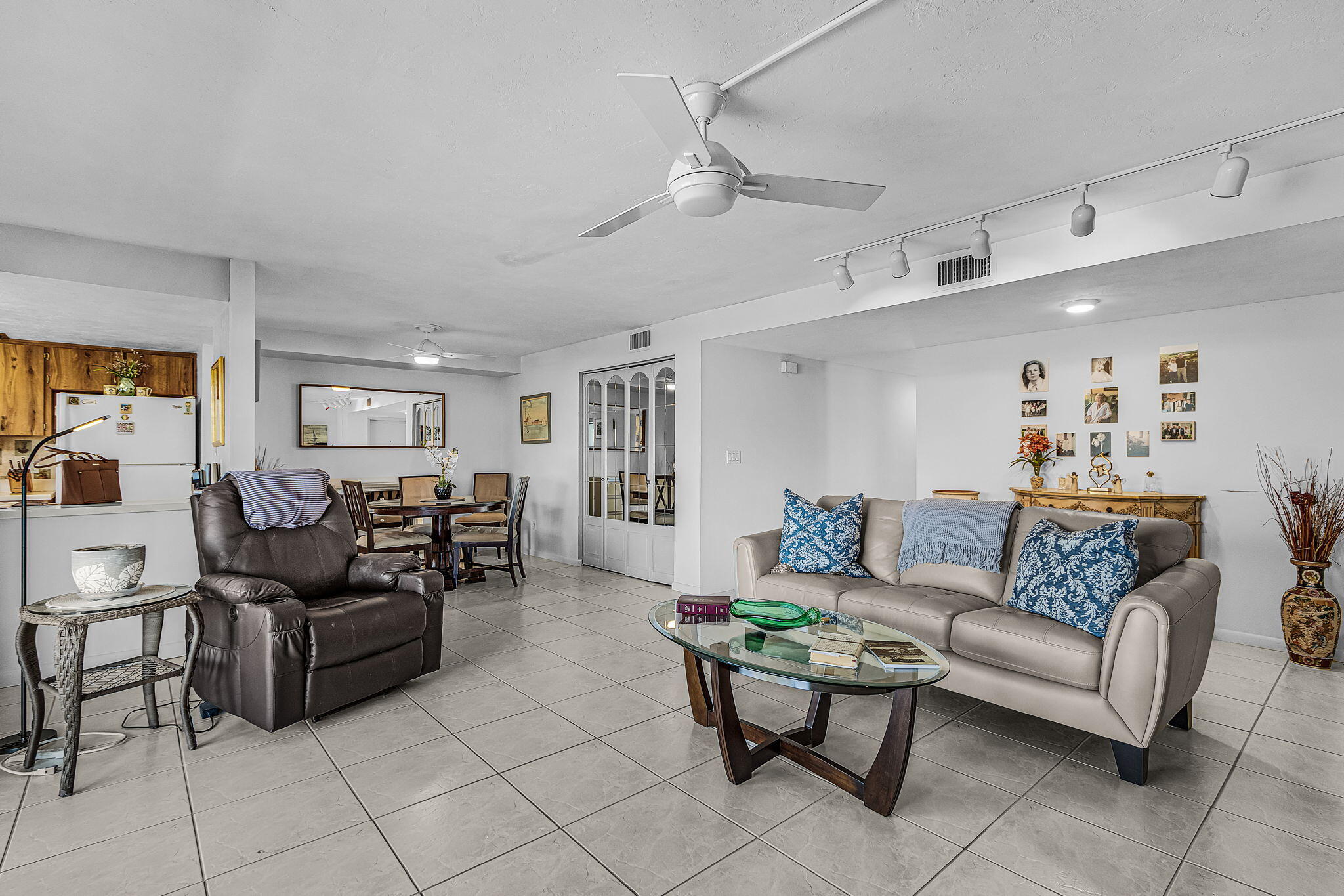 3831 SE 11 Pl #101, Cape Coral, FL 33904 photo