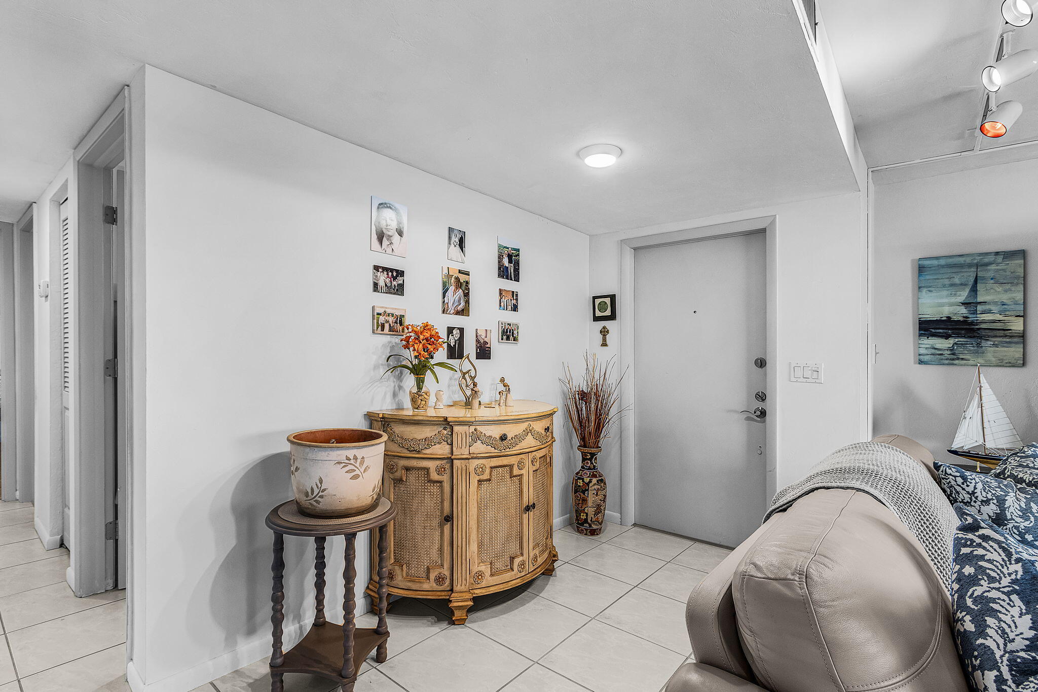 3831 SE 11 Pl #101, Cape Coral, FL 33904 photo