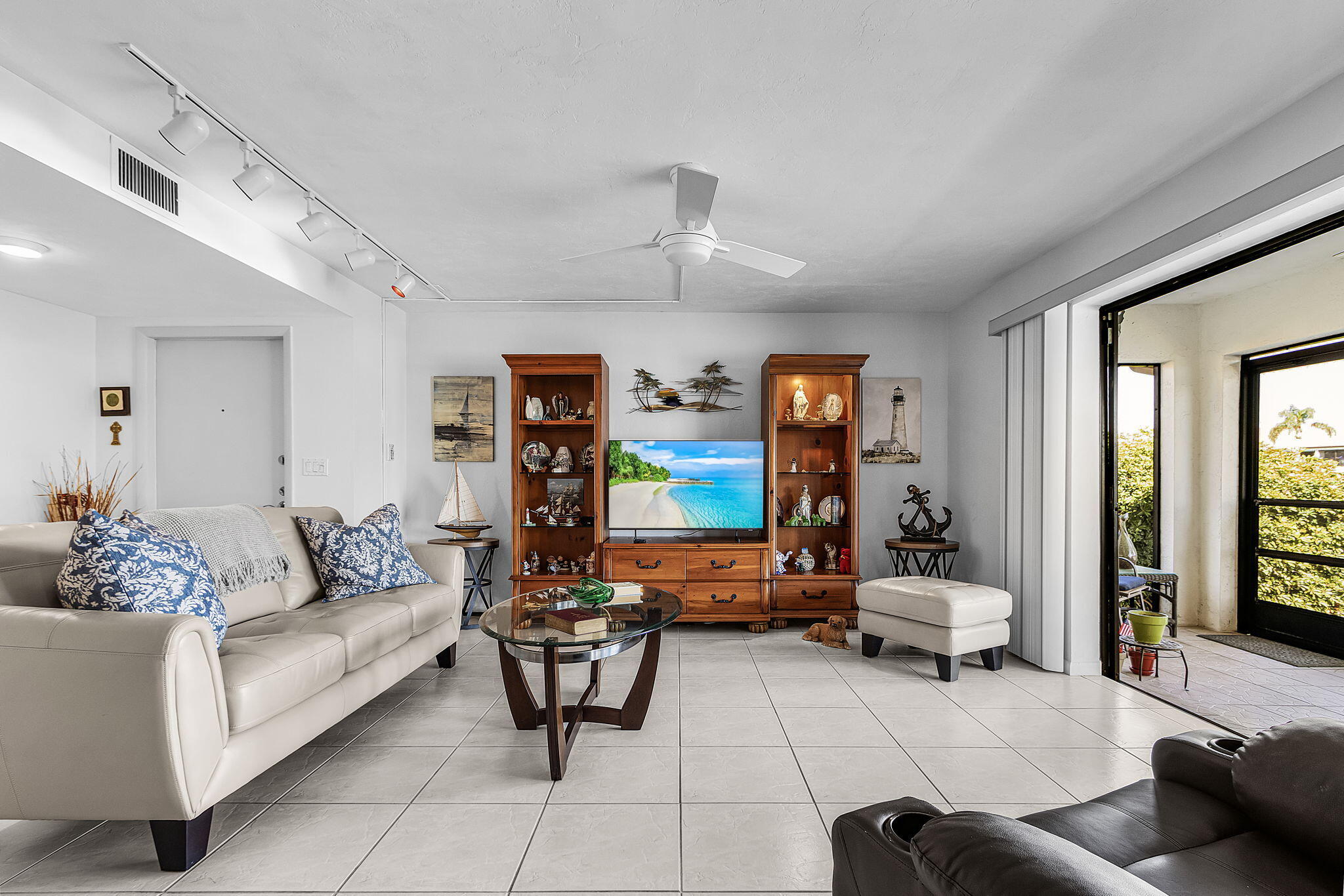 3831 SE 11 Pl #101, Cape Coral, FL 33904 photo